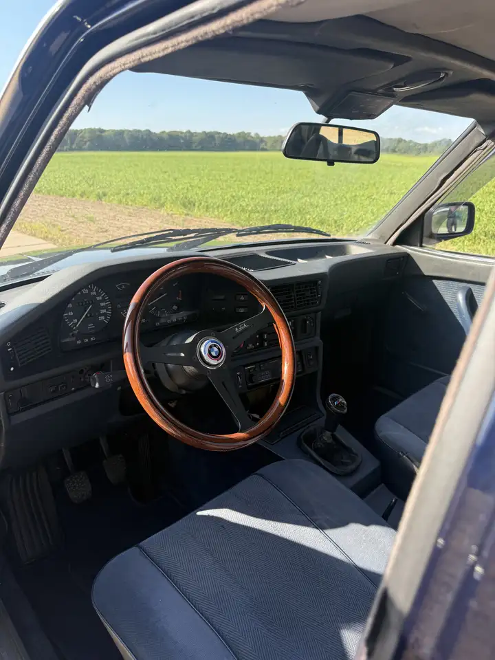 BMW 525e, foto 9