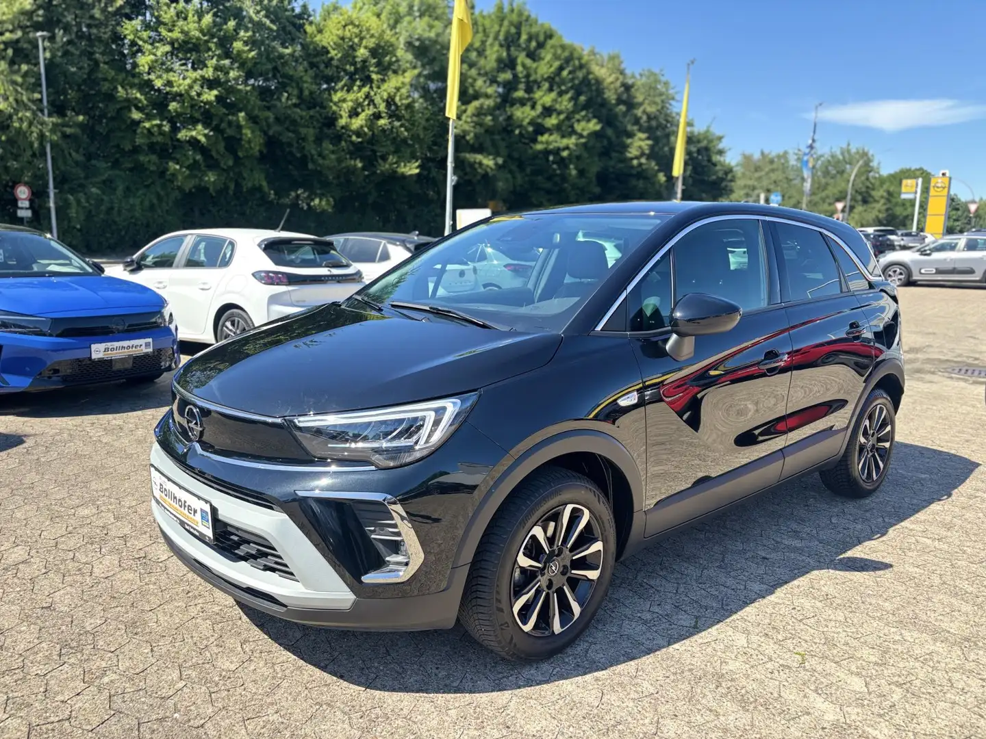Opel Crossland Elegance NAV/PDC vo+hi+Cam/SHZ+LHZ+bzb.Frontscheib Zwart - 1
