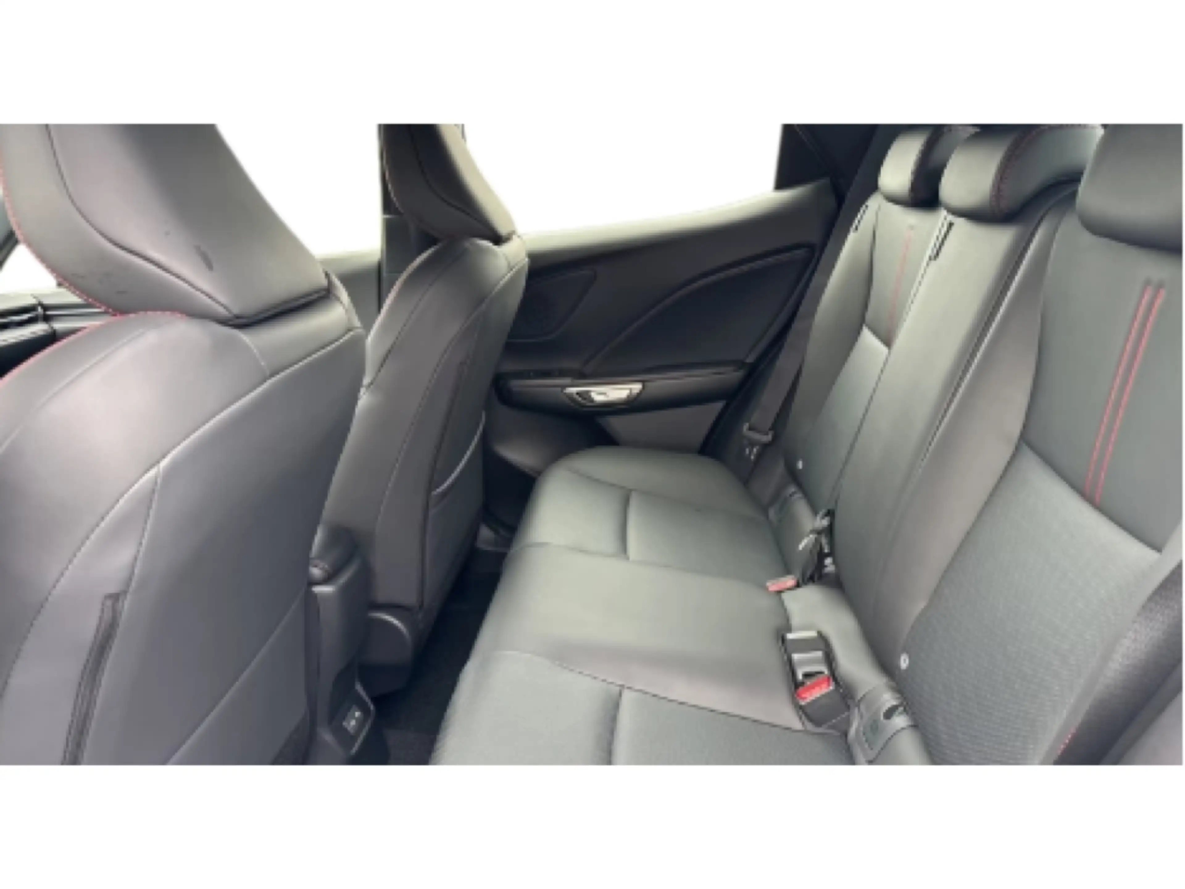 Lexus LBX ELEGANT BLACK EDITION plus Technologie Paket & — photo 14