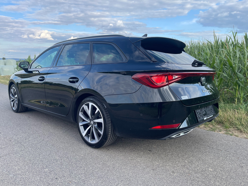 SEAT Leon FR — photo 4