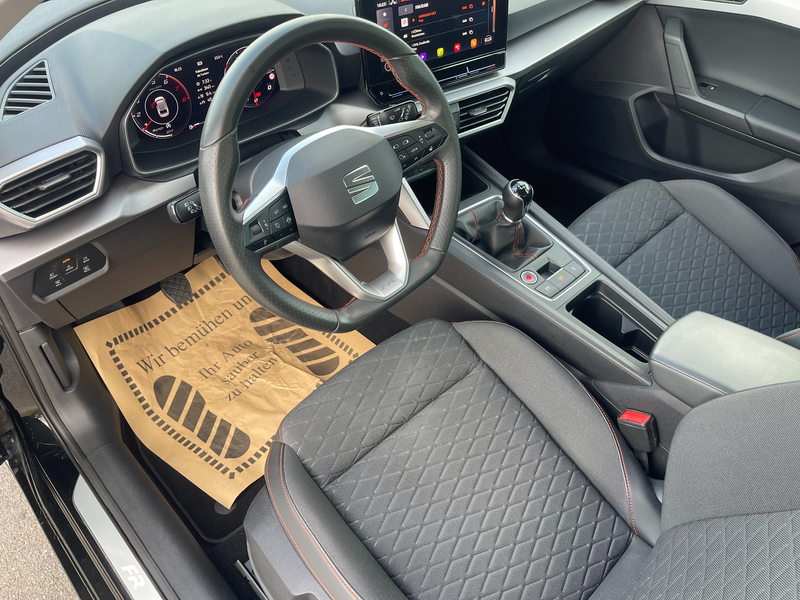 SEAT Leon FR — photo 8