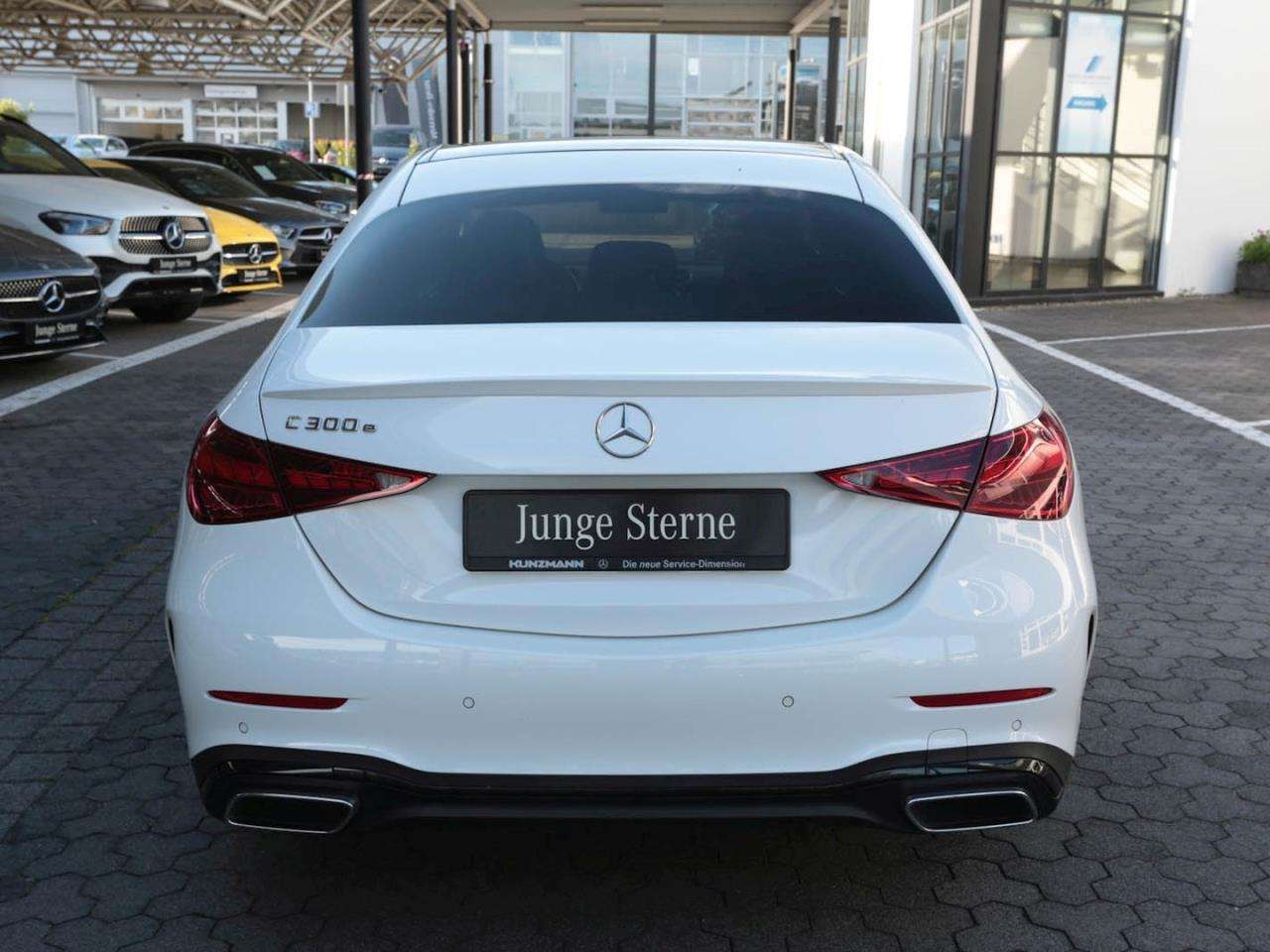 Mercedes-Benz C 300