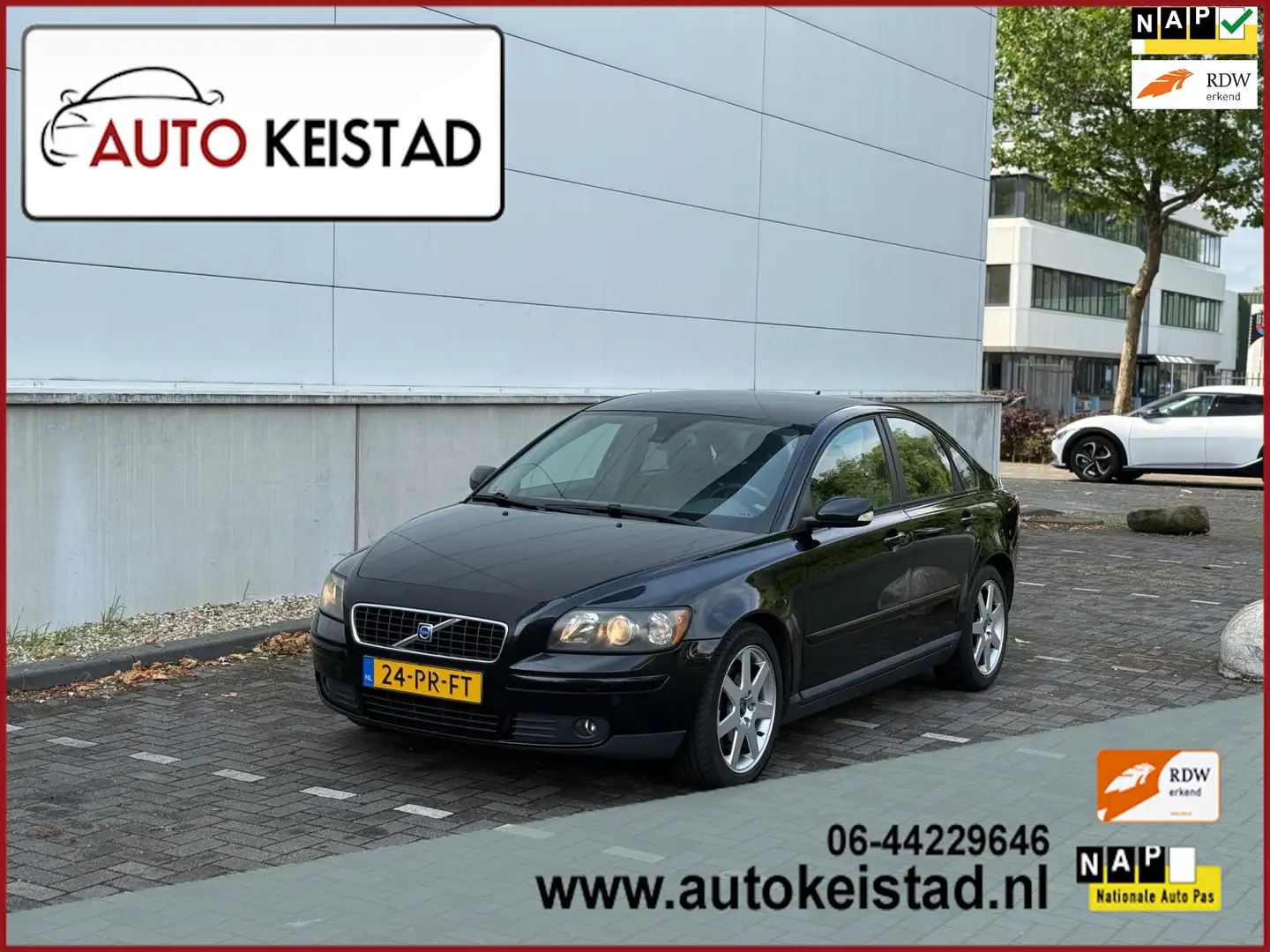 Volvo S40 2.4i LEDER/AIRCO/CRUISE! 1 JAAR APK! Negro - 1