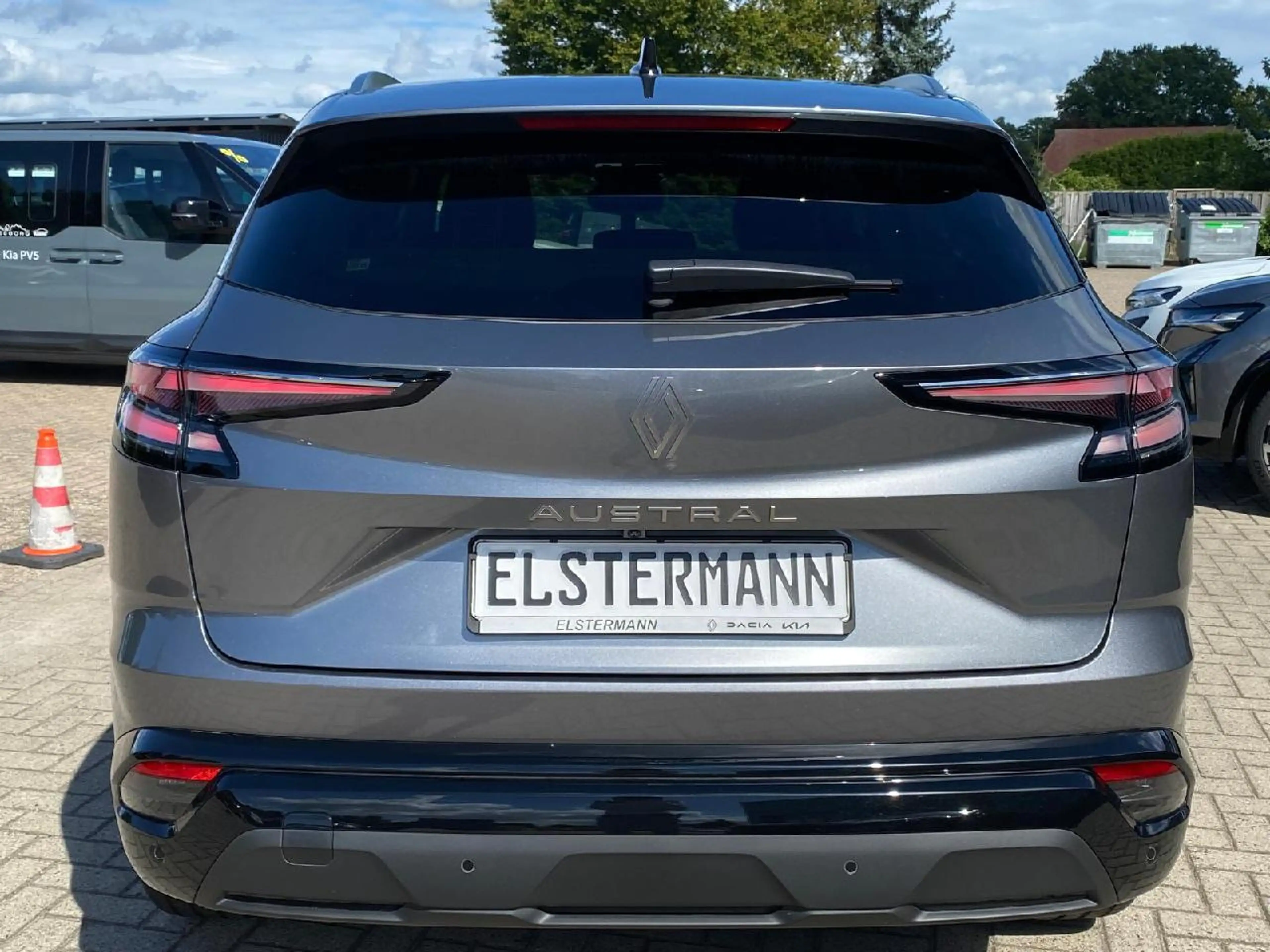 Renault Austral Techno Panorama*SHZ*LHZ*FSH*Navi — photo 6