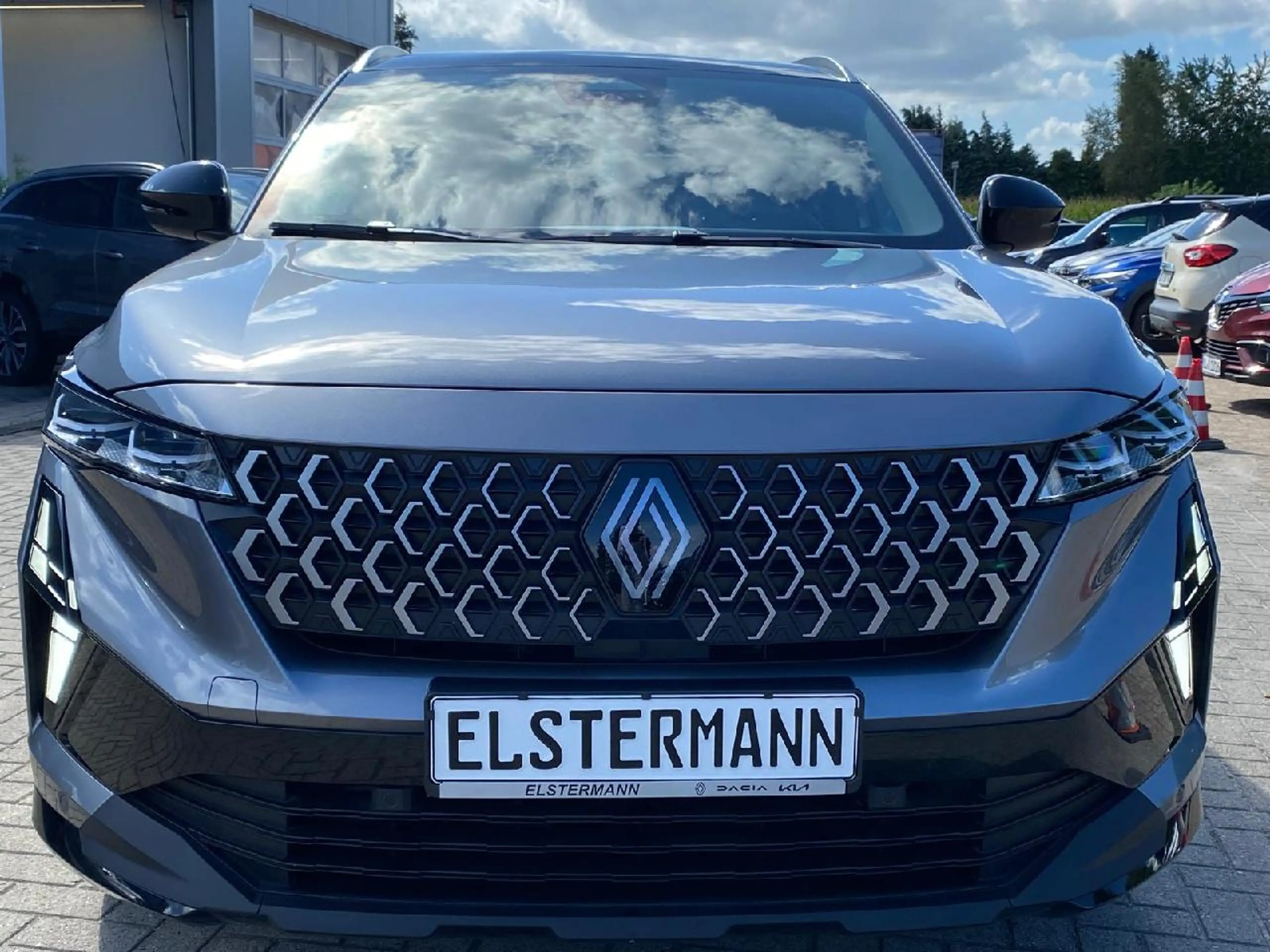 Renault Austral Techno Panorama*SHZ*LHZ*FSH*Navi — photo 2