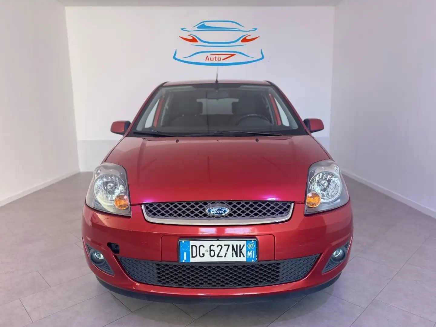 Ford Fiesta 1.2. 16V 5p. Ghia Rosso - 1