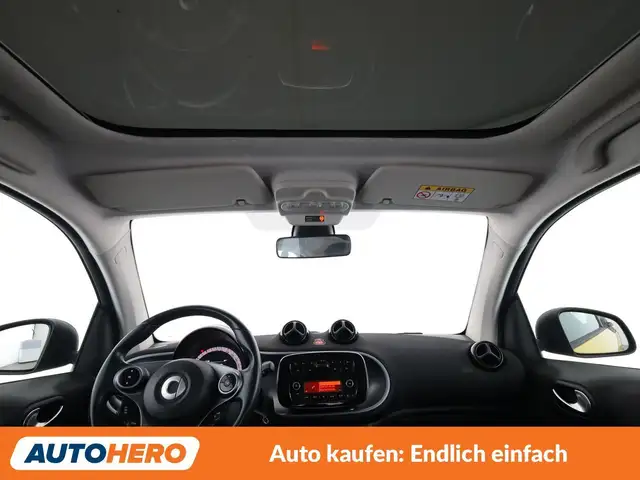 smart Fortwo view 26