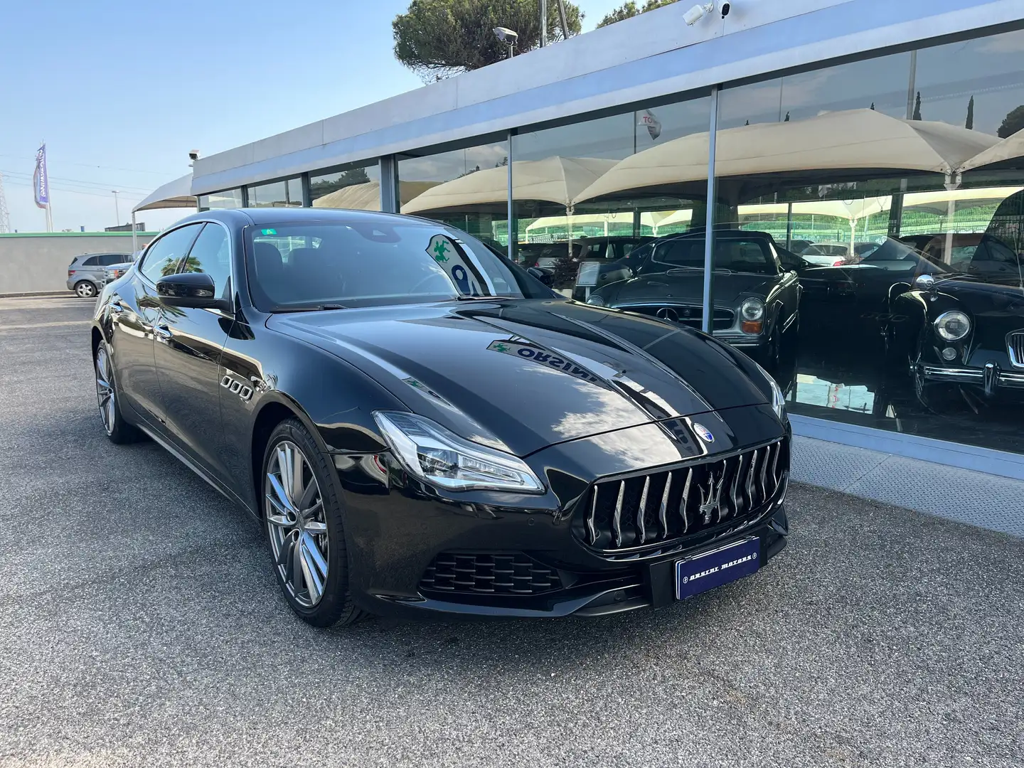 Maserati Quattroporte 3.0 V6 ds Granlusso 275cv auto my19 Schwarz - 1