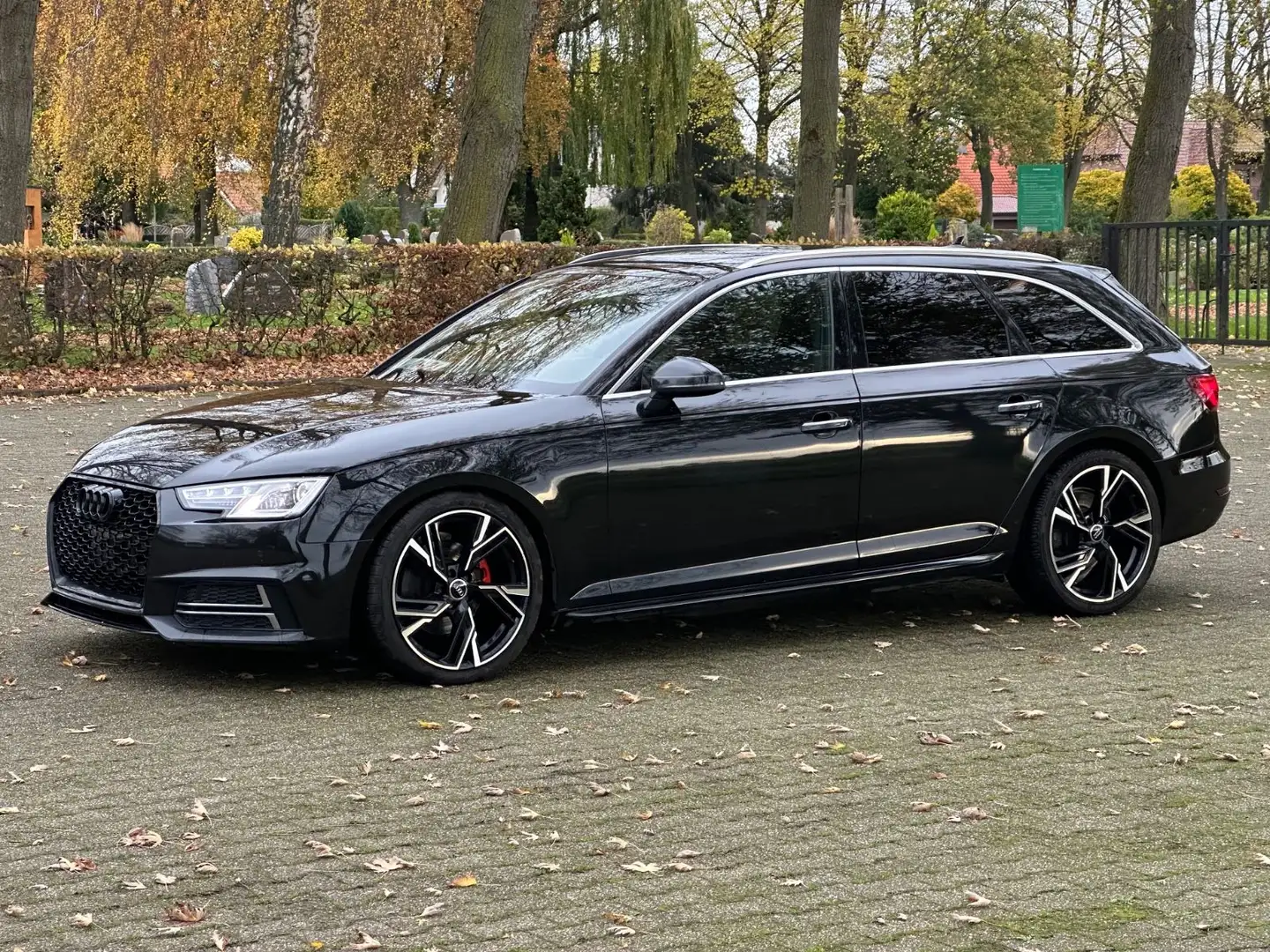 Audi A4 Avant 2.0 TDI *S-LINE*ULTRA*VIRTUAL*KEY-GO* Noir - 1