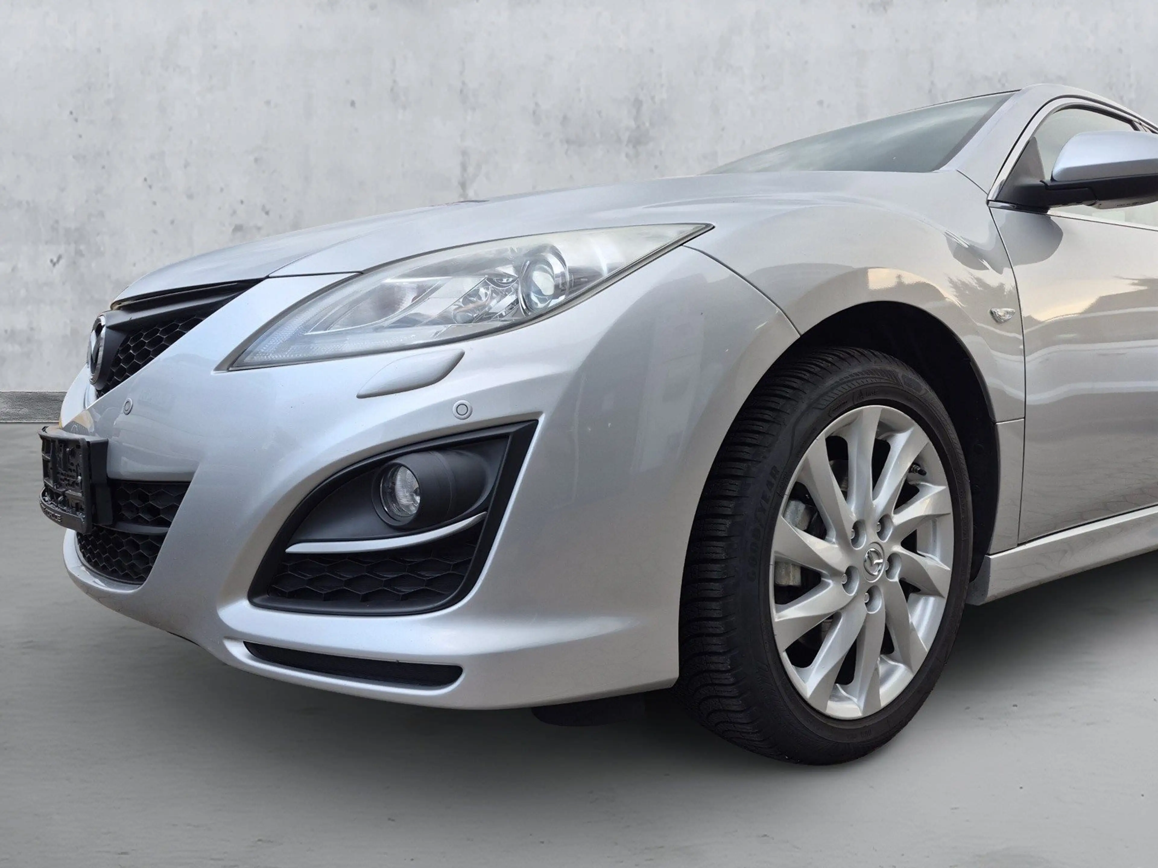 Mazda 6 Automatik+Xenon+PDC+Business — photo 4