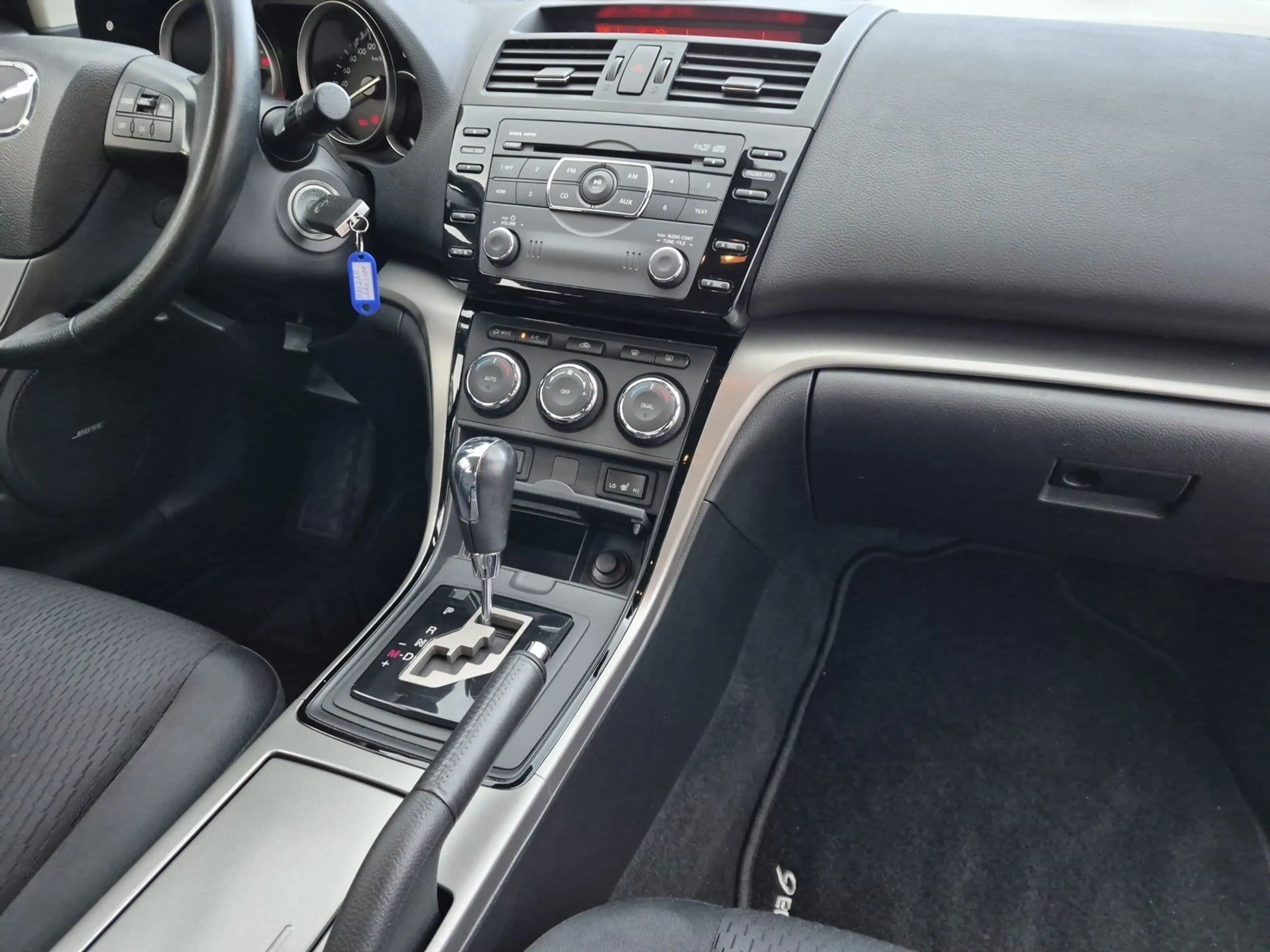Mazda 6 Automatik+Xenon+PDC+Business — photo 14