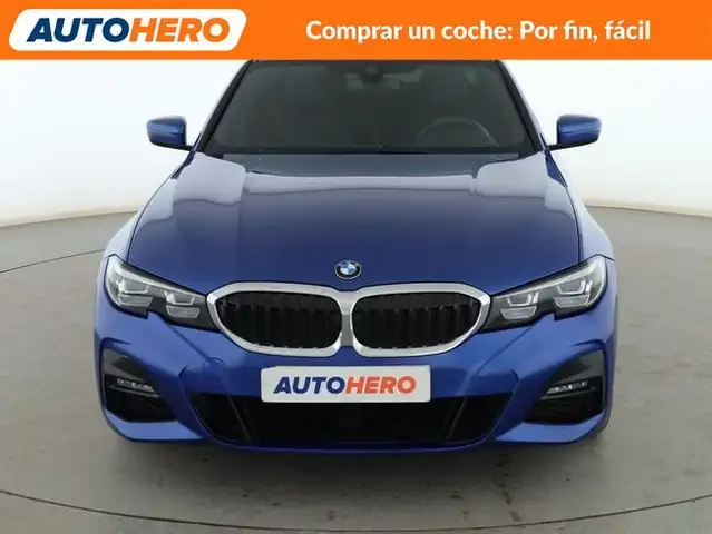 BMW 3 Series view 9