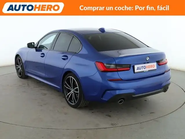BMW 3 Series view 4