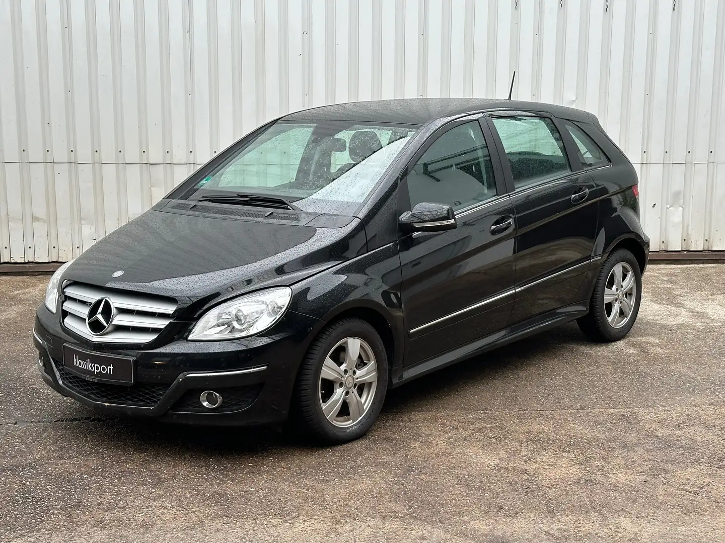 Mercedes-Benz B 180 B 180 CDI Automatik AHK PDC 96tkm Schwarz - 1