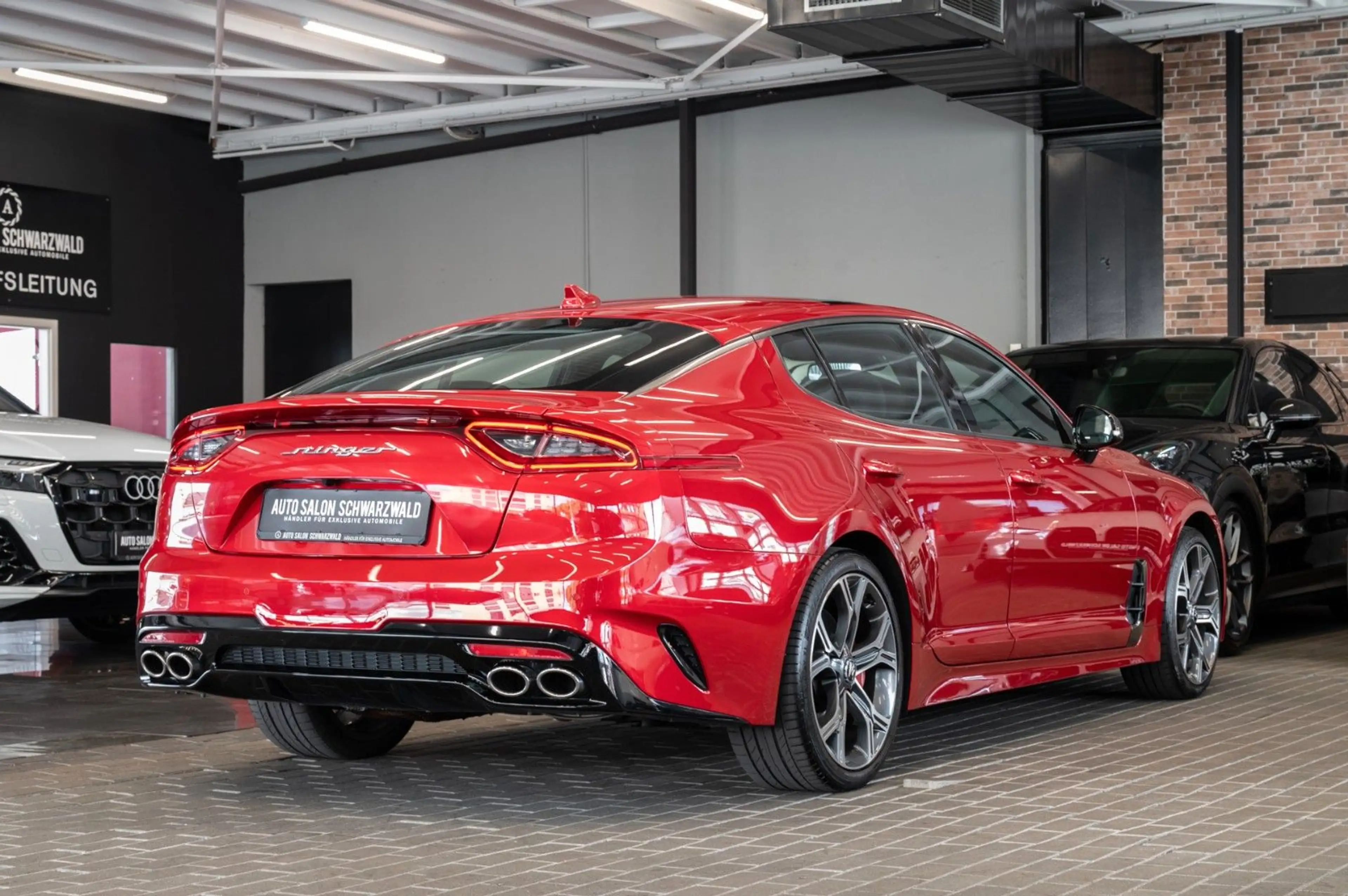 Kia Stinger GT 3.3 V6 4WD|HEAD-UP|PANO|H&K|BREMBO — photo 7