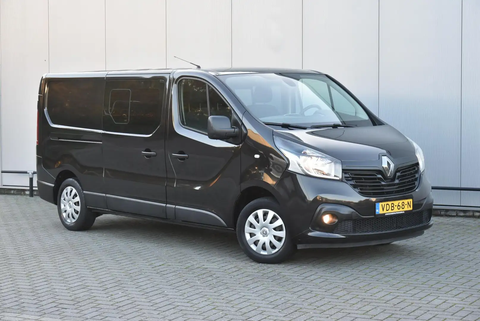 Renault Trafic bestel 1.6 dCi T29 L2H1 DC Comfort Energy Noir - 1