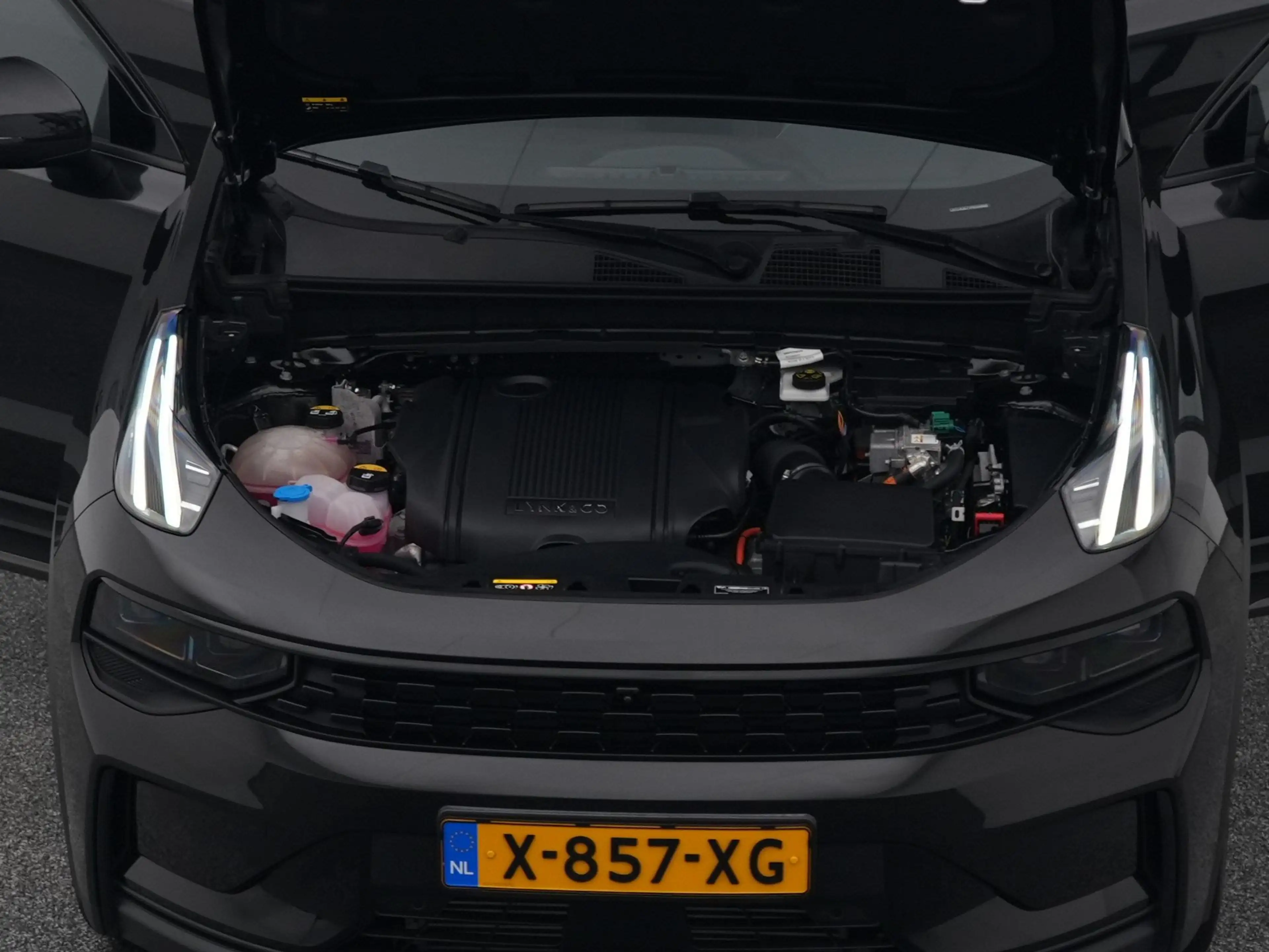 Lynk & Co 01 1.5 Plug-in Hybrid | 360° | BLACK | ZWARTE HEMEL | — photo 31