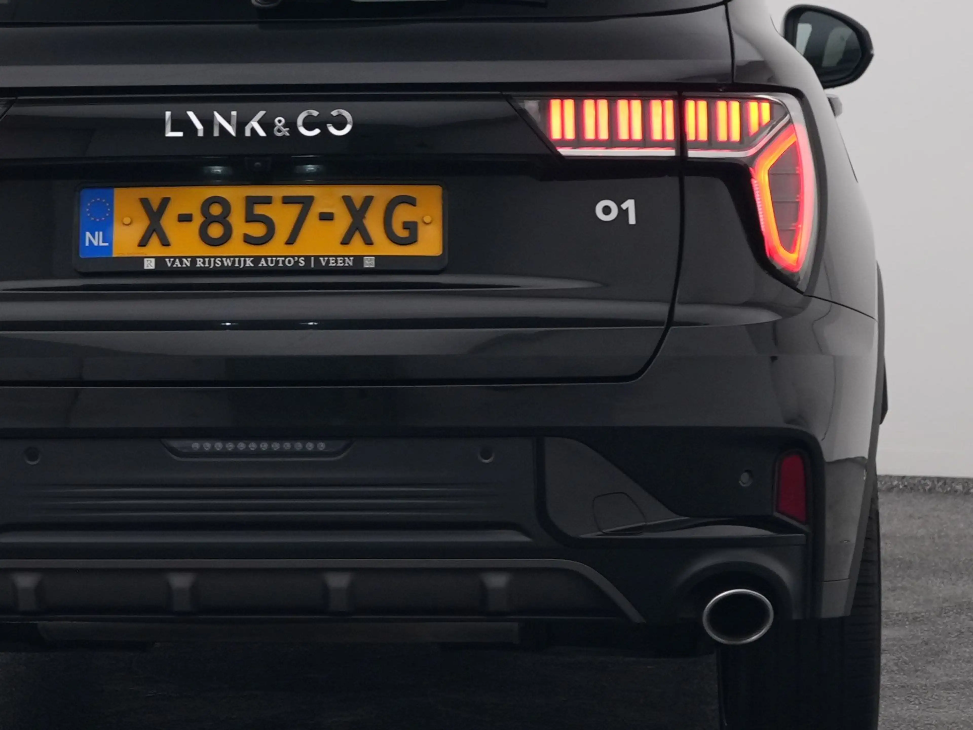 Lynk & Co 01 1.5 Plug-in Hybrid | 360° | BLACK | ZWARTE HEMEL | — photo 20