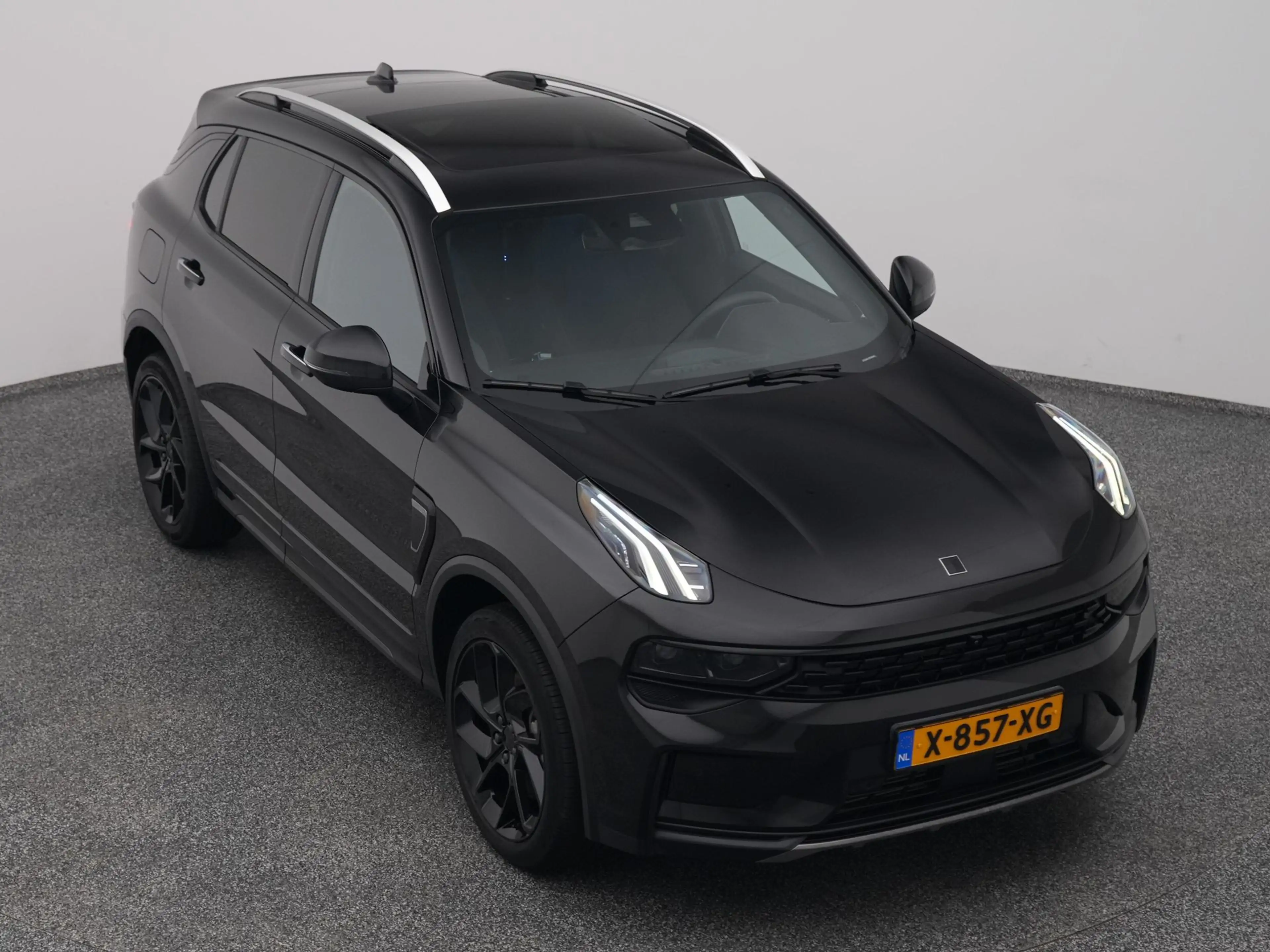 Lynk & Co 01 1.5 Plug-in Hybrid | 360° | BLACK | ZWARTE HEMEL | — photo 24