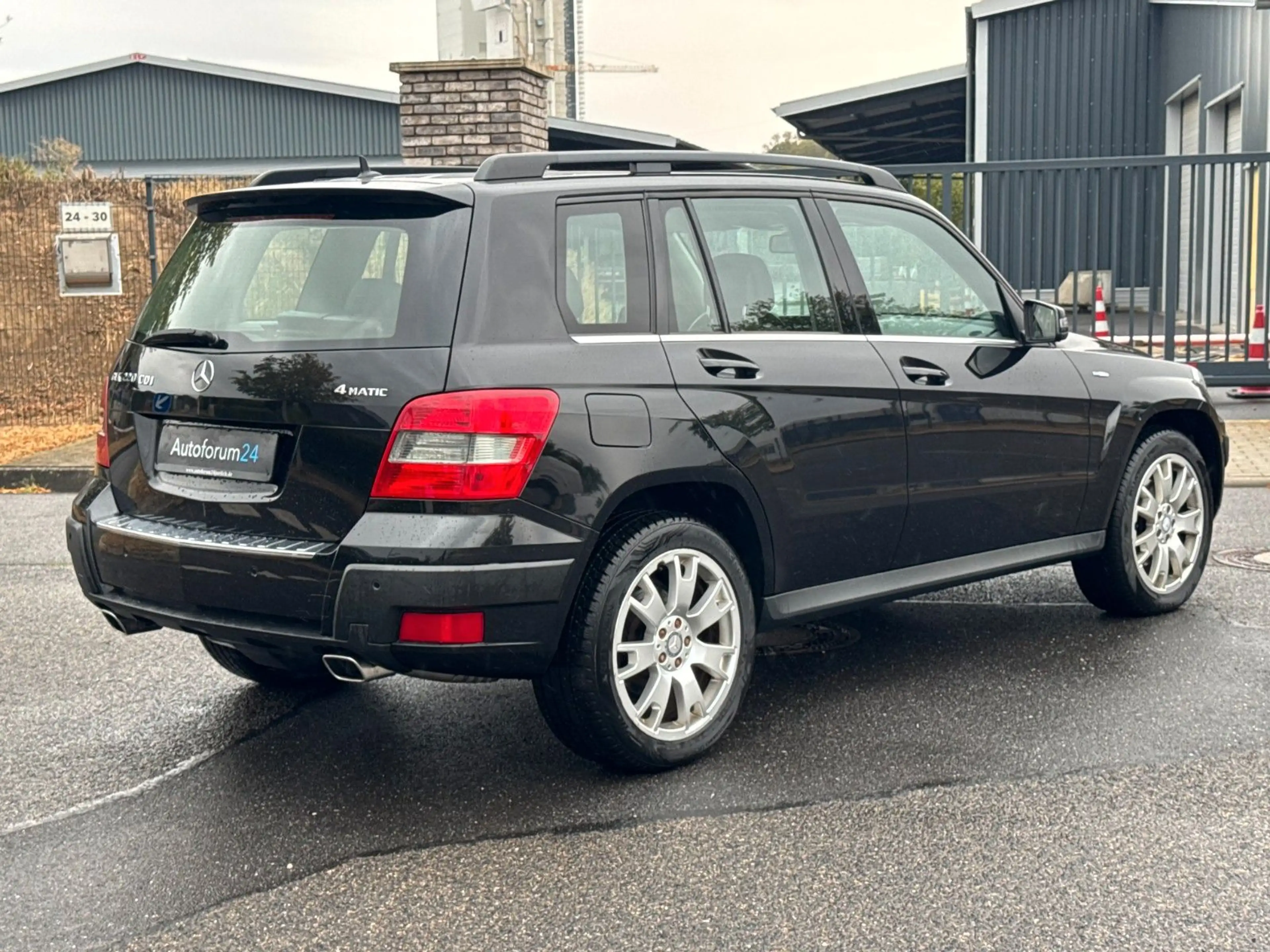 Mercedes-Benz GLK 220 GLK220 BlueEfficiency 4Matic*Autom.*Leder*1-Hand — photo 5