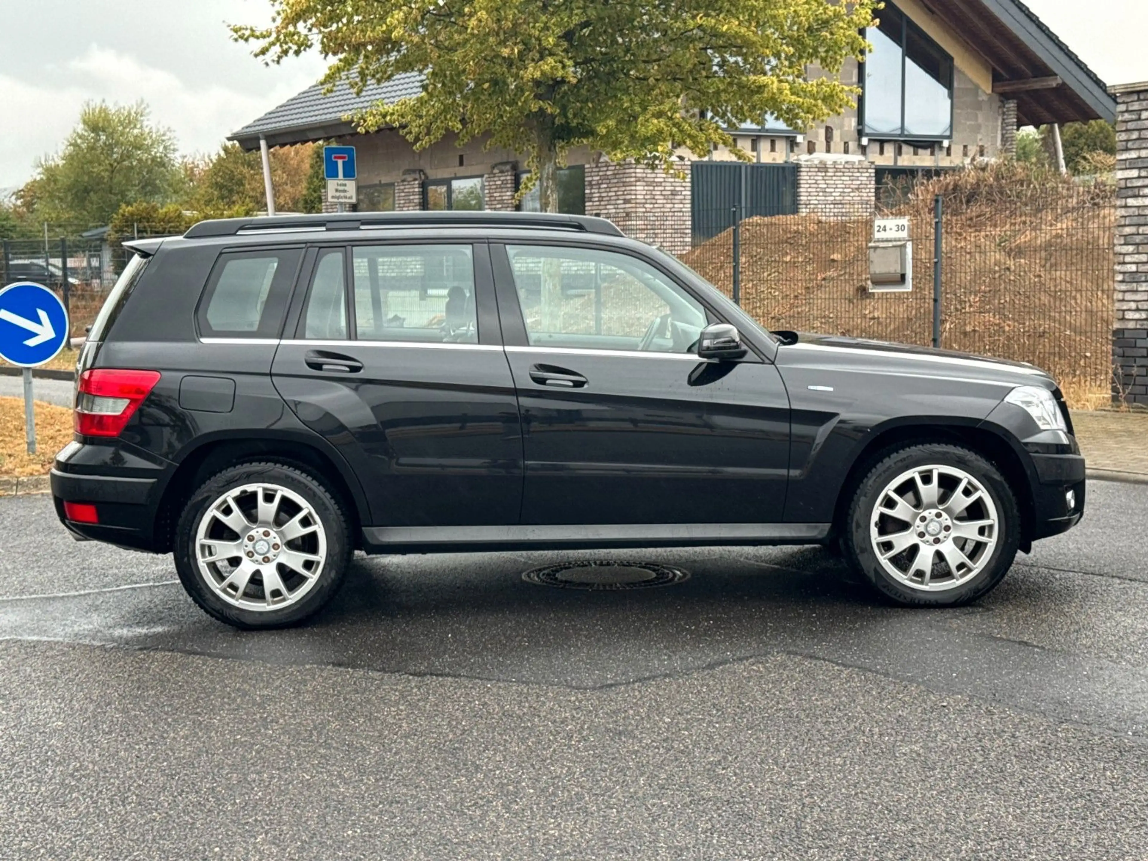 Mercedes-Benz GLK 220 GLK220 BlueEfficiency 4Matic*Autom.*Leder*1-Hand — photo 6