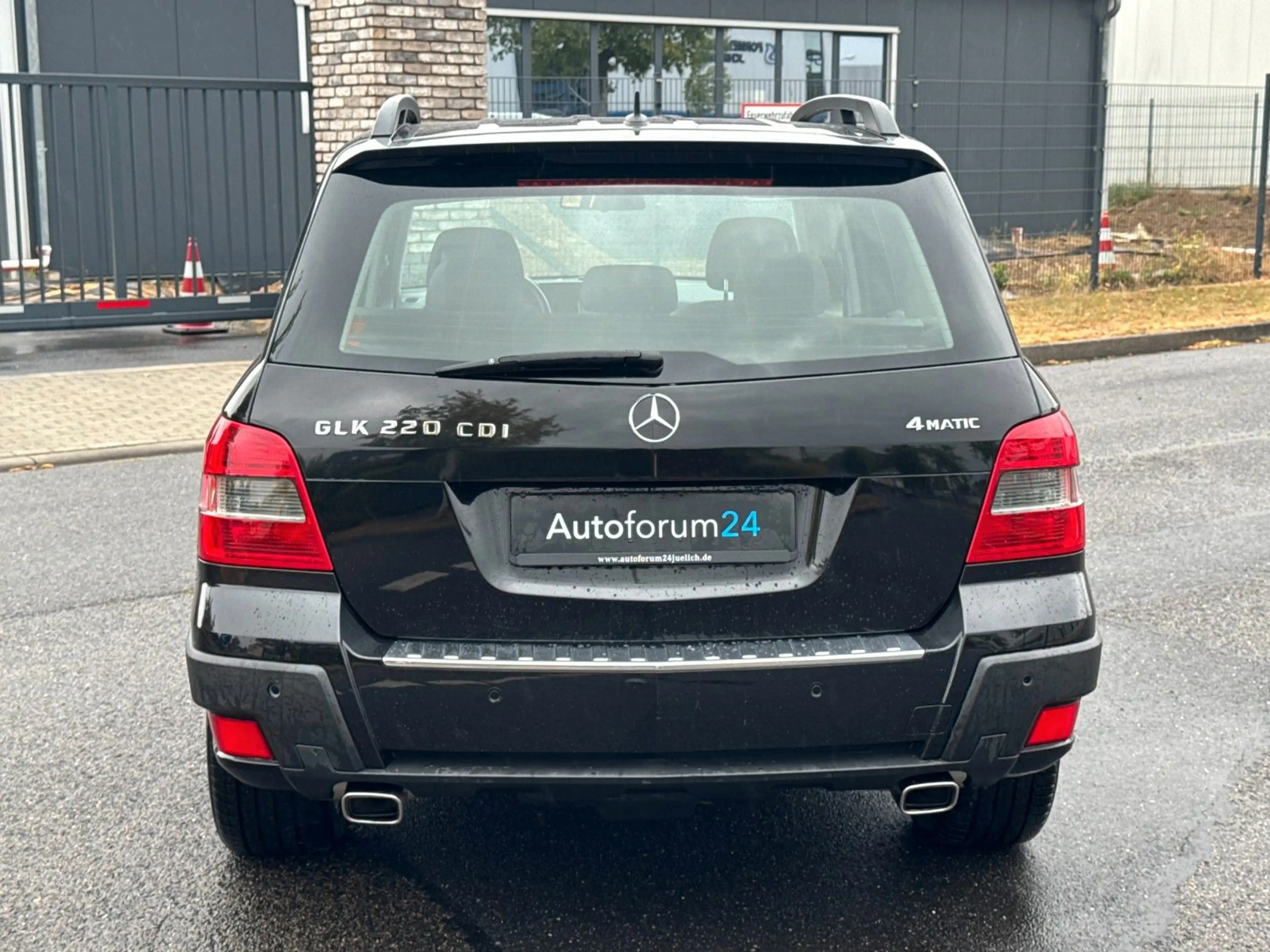 Mercedes-Benz GLK 220 GLK220 BlueEfficiency 4Matic*Autom.*Leder*1-Hand — photo 4