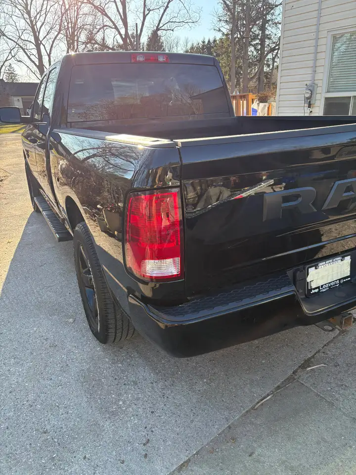 RAM 1500 снимка RAM 1500