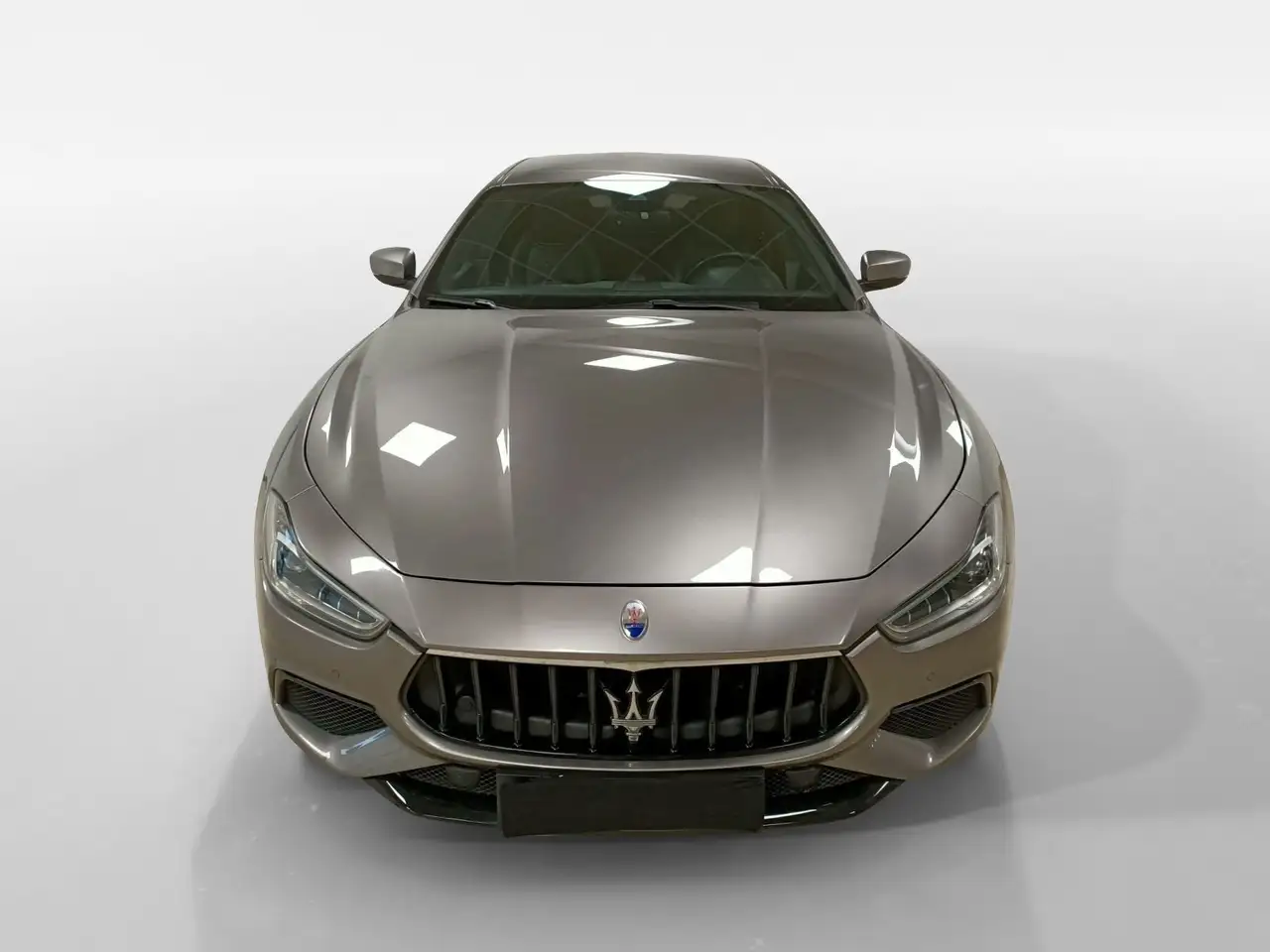 Maserati Ghibli 2021