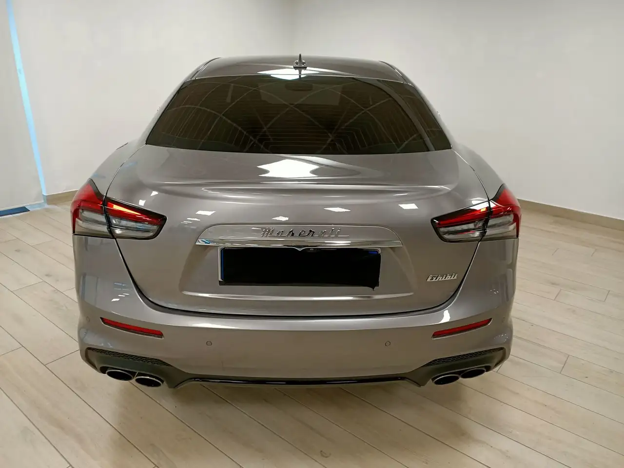 Maserati Ghibli 2021