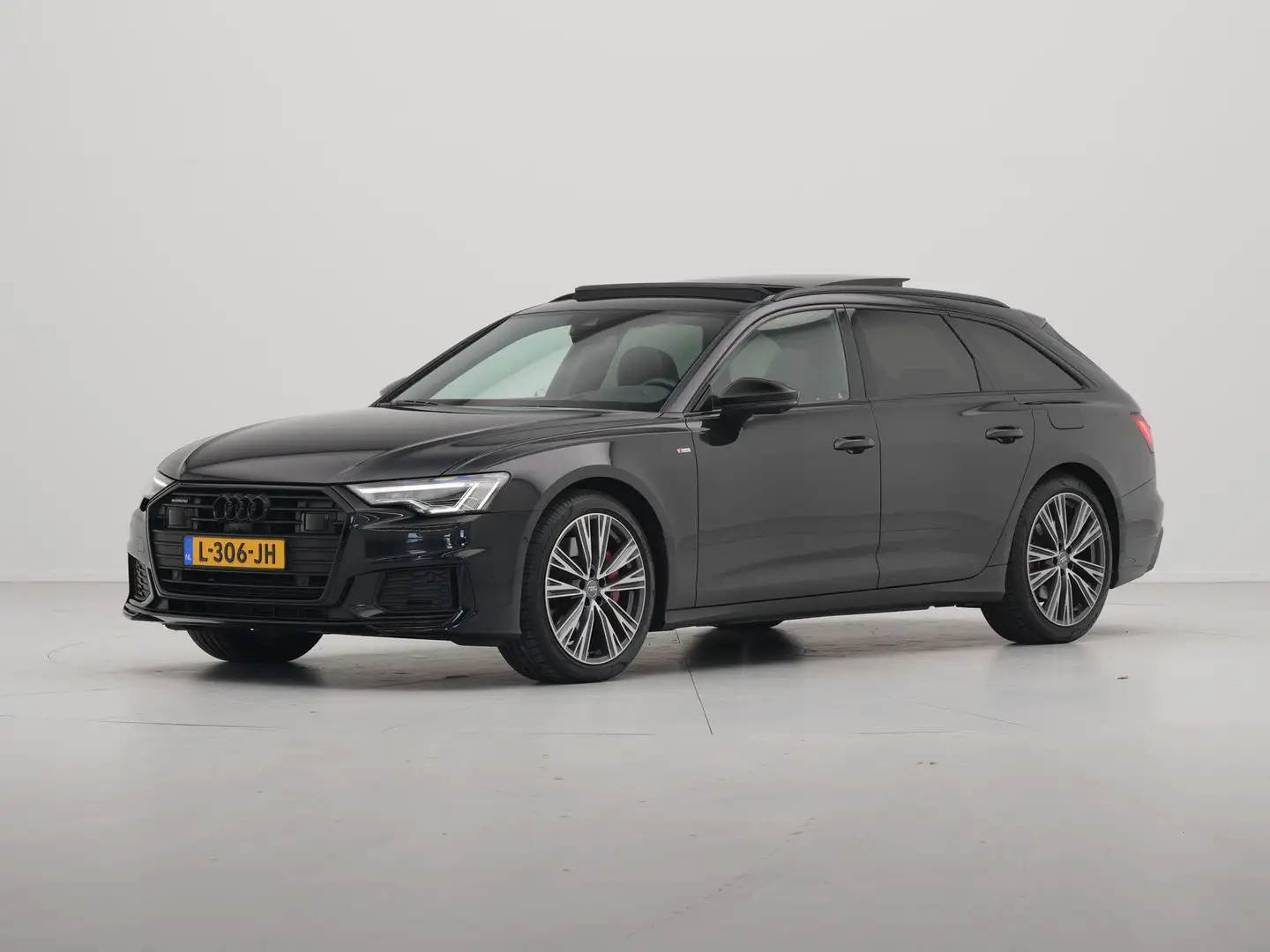 Audi A6 Avant 55 TFSI e quattro 367pk Competition Panorama Noir - 2