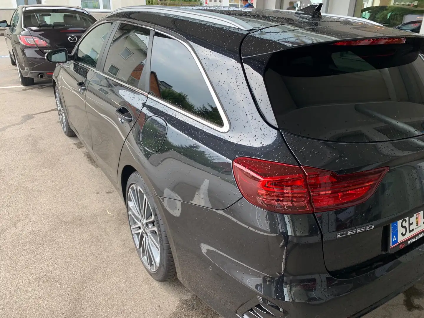 Kia Ceed SW / cee'd SW ceed SW 1,4 TGDI ISG GT-Line DCTGT-Line Schwarz - 2