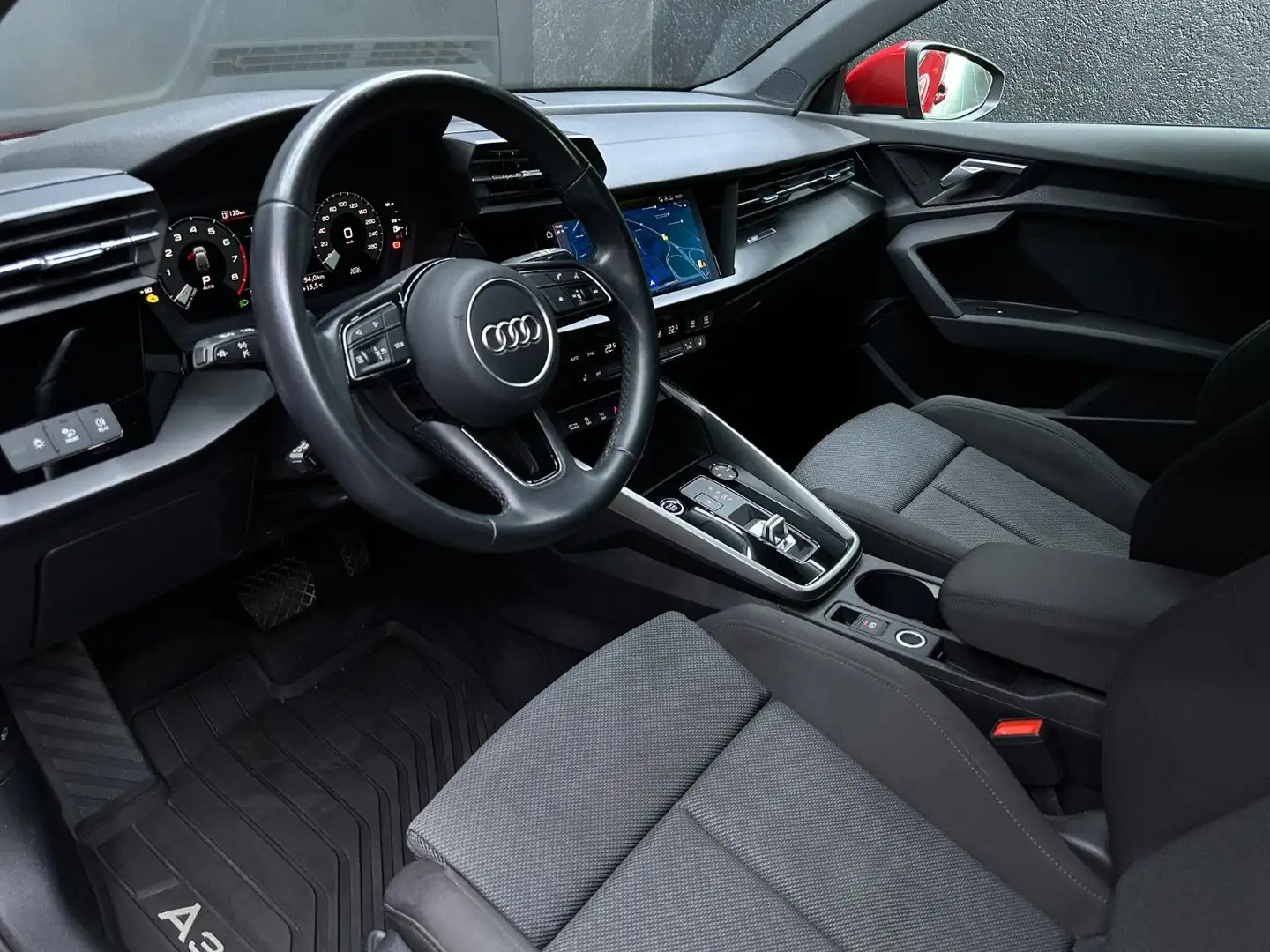 Audi A3 SPORTBACK 35 TFSI* LED*PDC*TEMPO*DIGITAL* Rot - 2