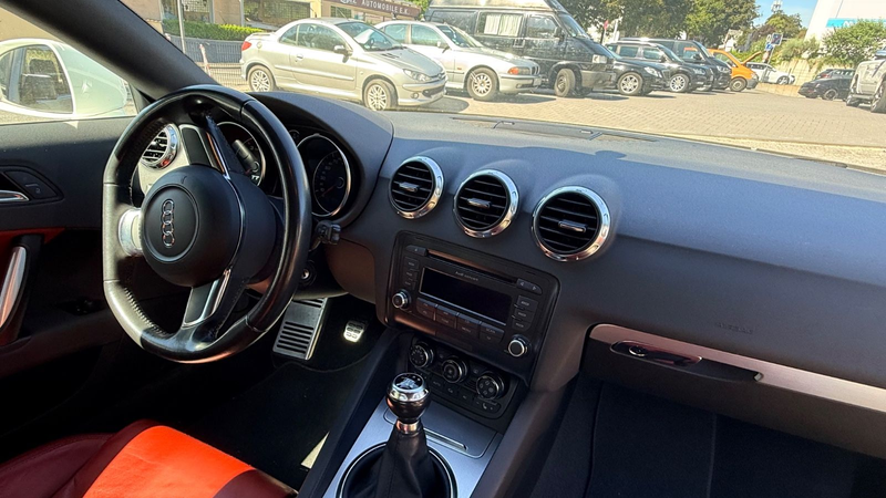 Audi TT Coupe/Roadster 2.0 TFSI Coupe — photo 8