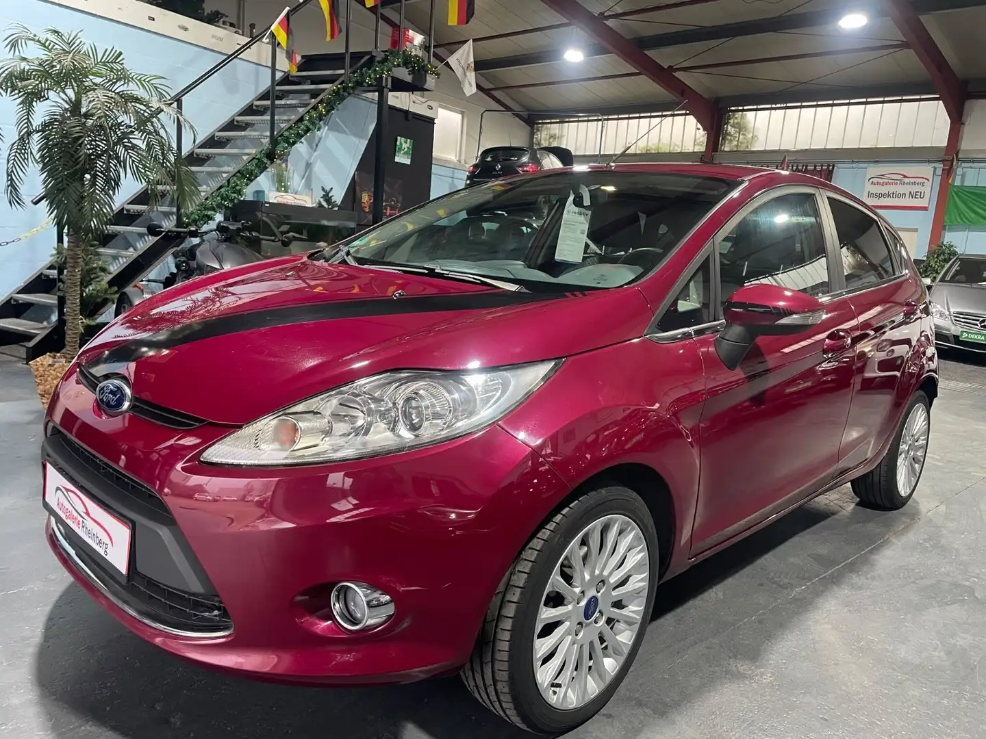 Ford Fiesta 1,25*TOP*KLIMA*SHZ*EINPARKHILFE*TÜV NEU Paars - 1