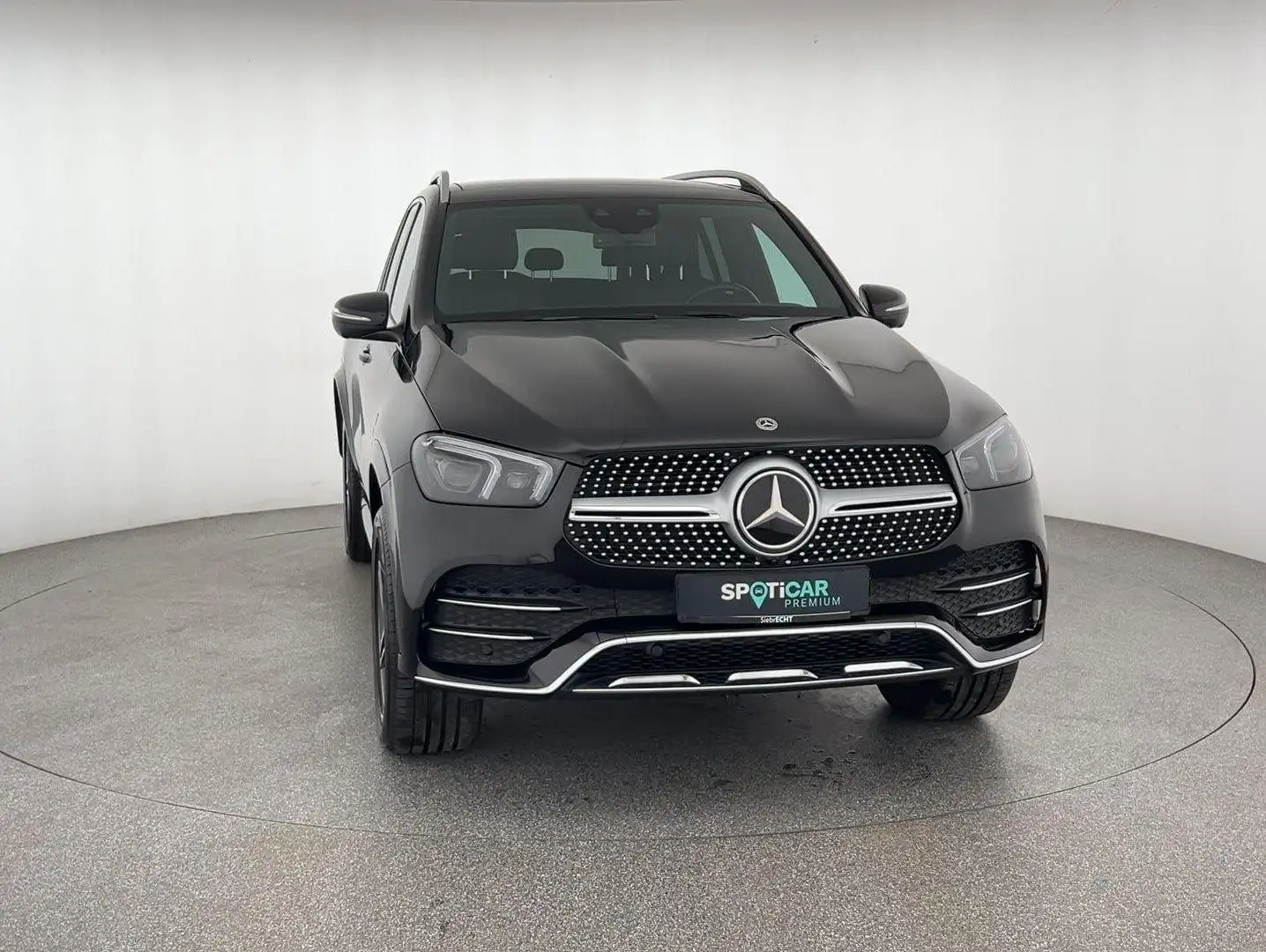 Mercedes-Benz GLE 450 4Matic 3.0*NAVI*SHZ*360°K*uvm Schwarz - 2