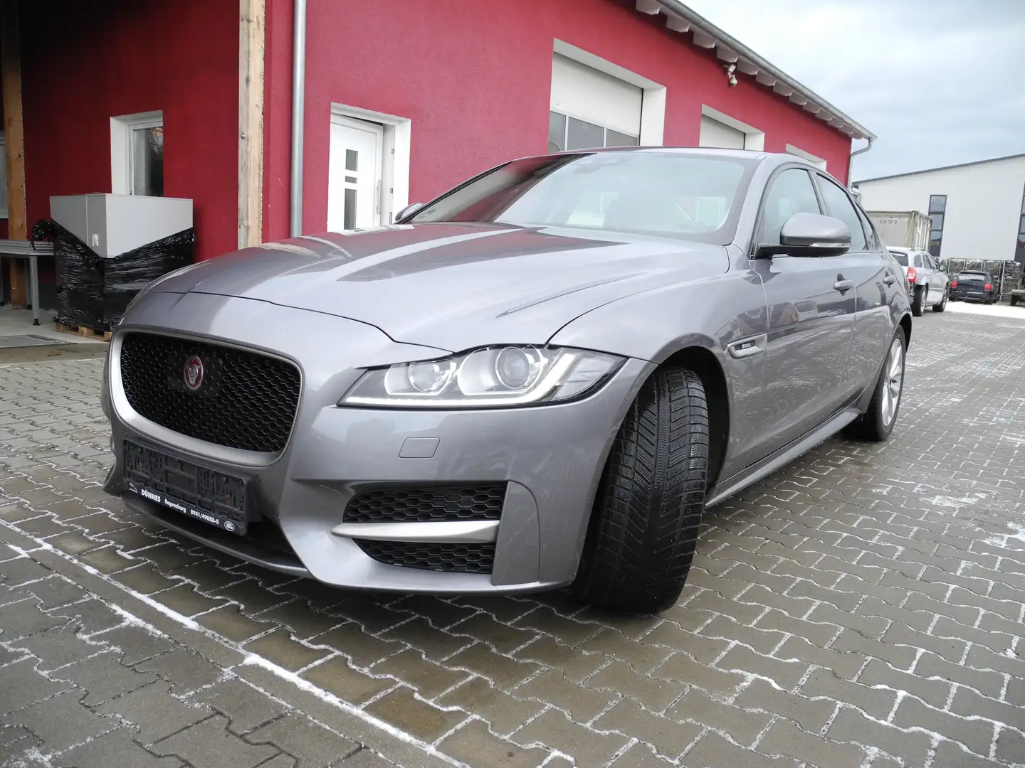 Jaguar XF R-Sport AWD 1.Hand TÜV Neu!! Grau - 2