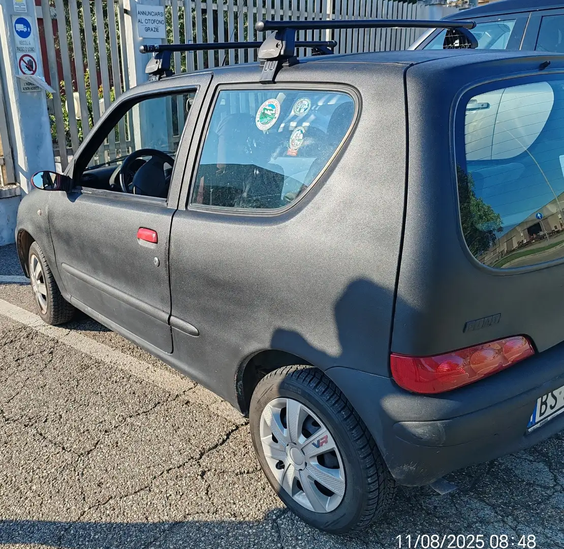 Fiat 600e Negro - 1