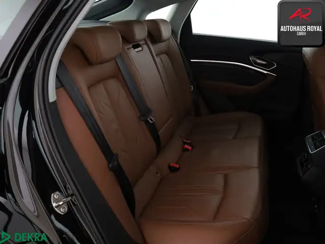 Audi Q8 E-Tron view 12