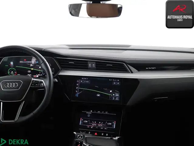 Audi Q8 E-Tron view 9