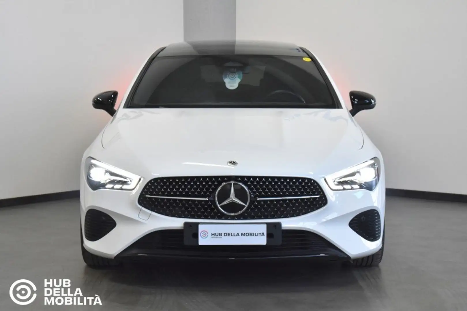 Mercedes-Benz CLA 180 d Automatic Shooting Brake Progressive Advanced Pl Bianco - 1