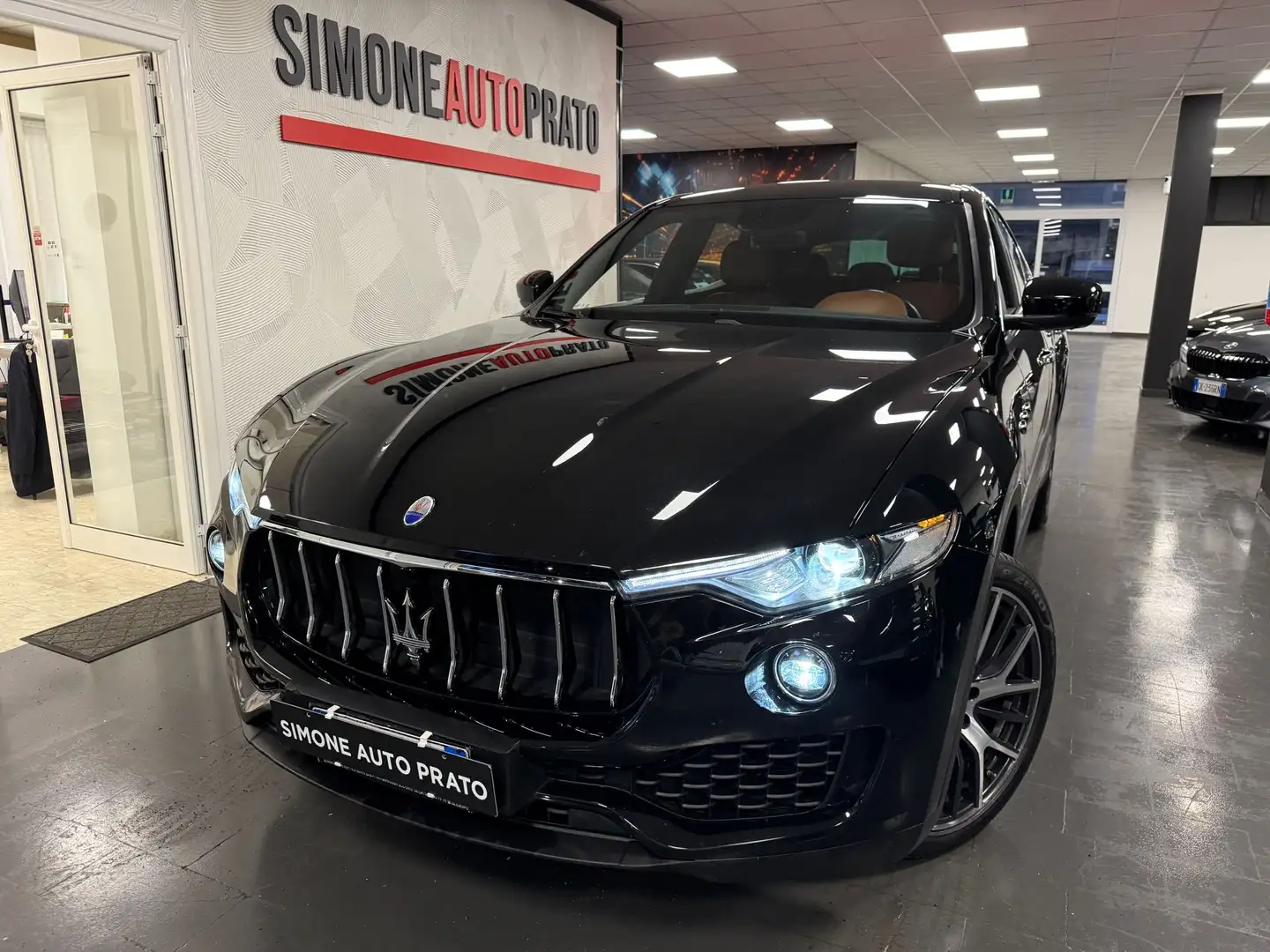 Maserati Levante Levante 3.0 V6 275cv auto Noir - 1
