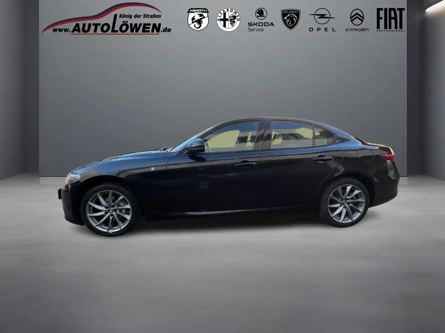 Alfa Romeo Giulia 2.0 Turbo 16V Ti Q4 Start&Stop (EURO 6d) Navigatio Чорний - 2