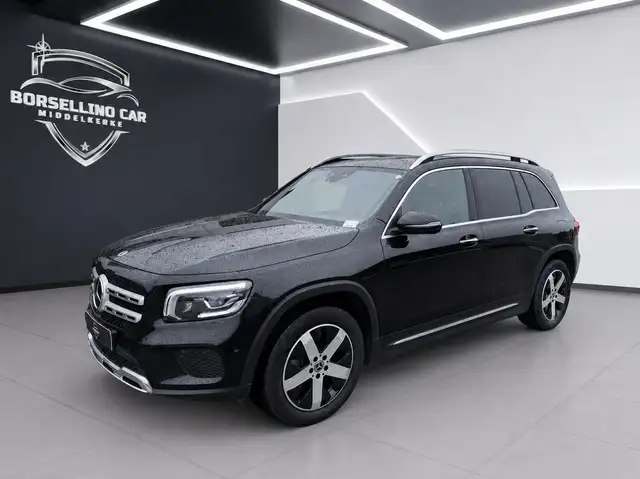 Mercedes-Benz GLB 180 diesel 2liter/leder/pano/acc/ambiance light/trekhaak