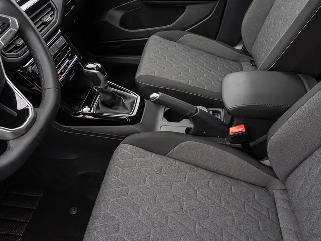 Volkswagen T-Cross view 15