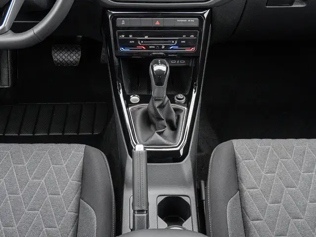 Volkswagen T-Cross view 14