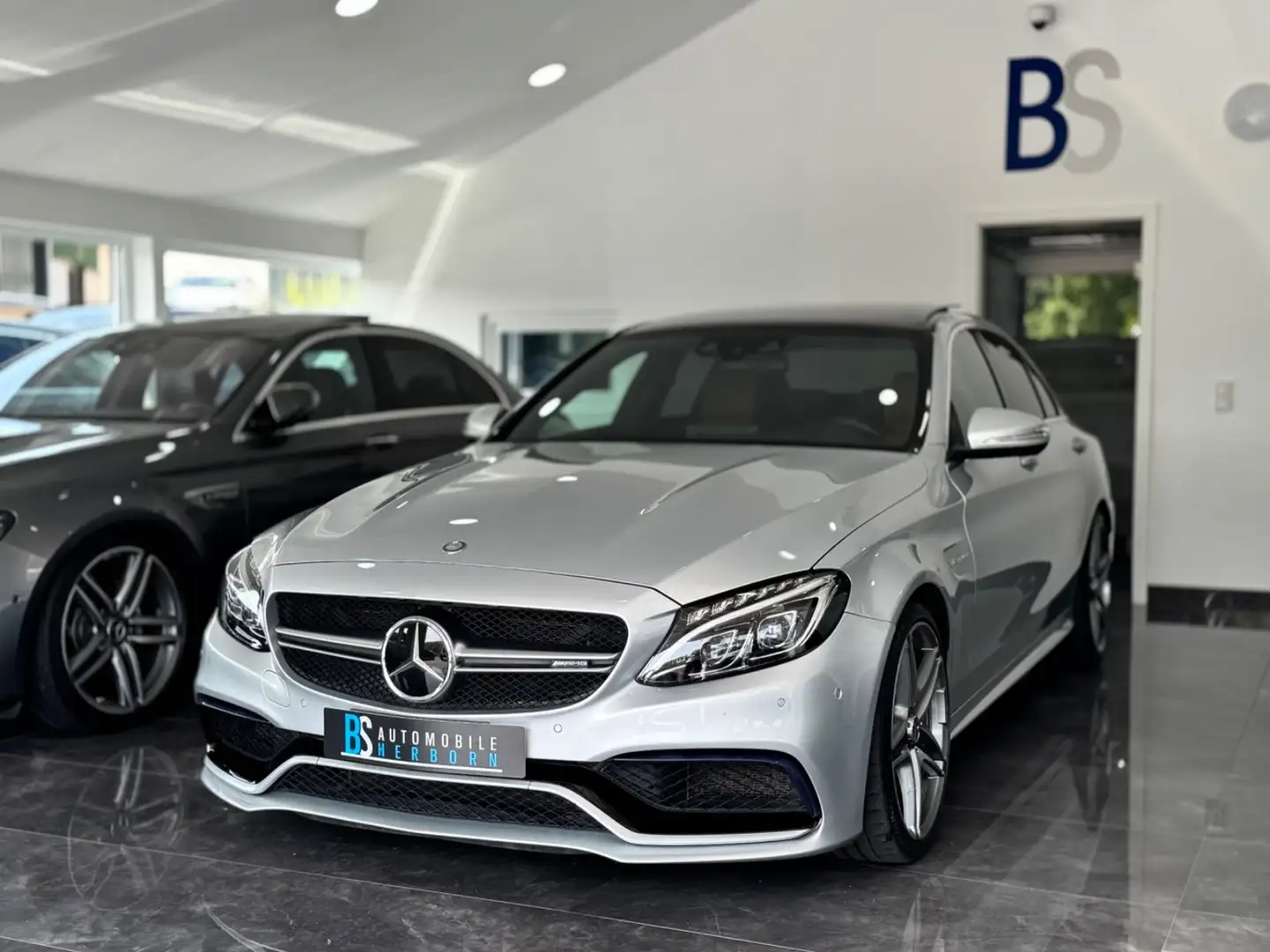 Mercedes-Benz C 63 AMG C63 S AMG/designo/Pano/Memory/Kamera/NonOPF Silber - 2