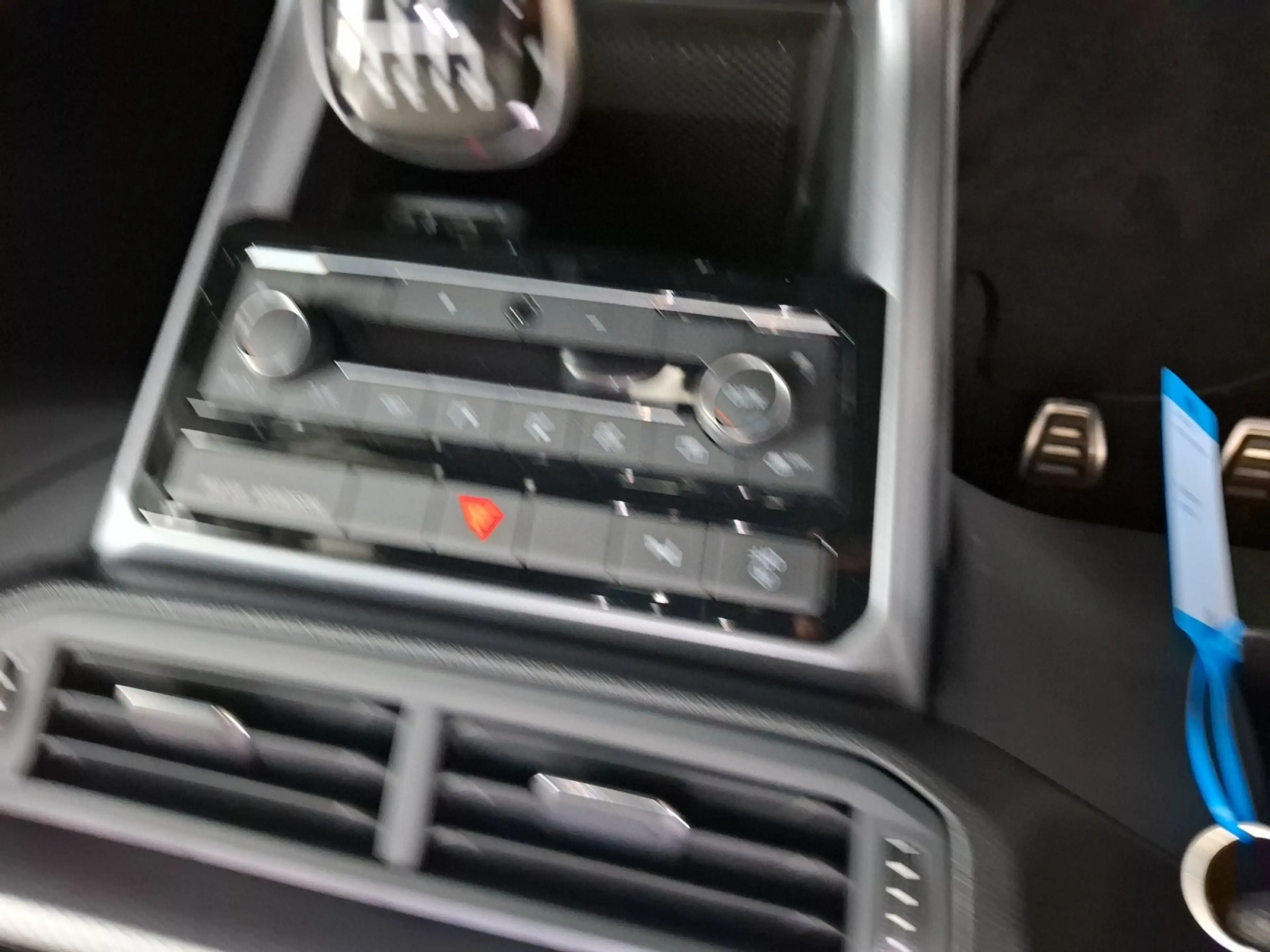 Volkswagen T-Cross Active 1.0 TSI AHK ACC CarPlay Navi — photo 14