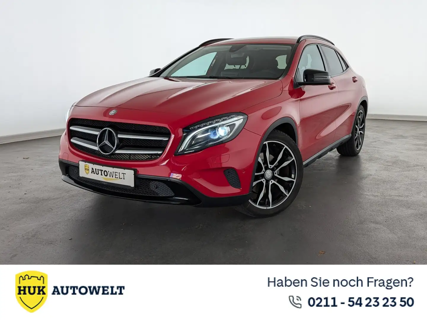 Mercedes-Benz GLA 250 GLA 250 Urban 4Matic XENON+NAVI+LEDER+SHZ+PDC+ BC Roşu - 1