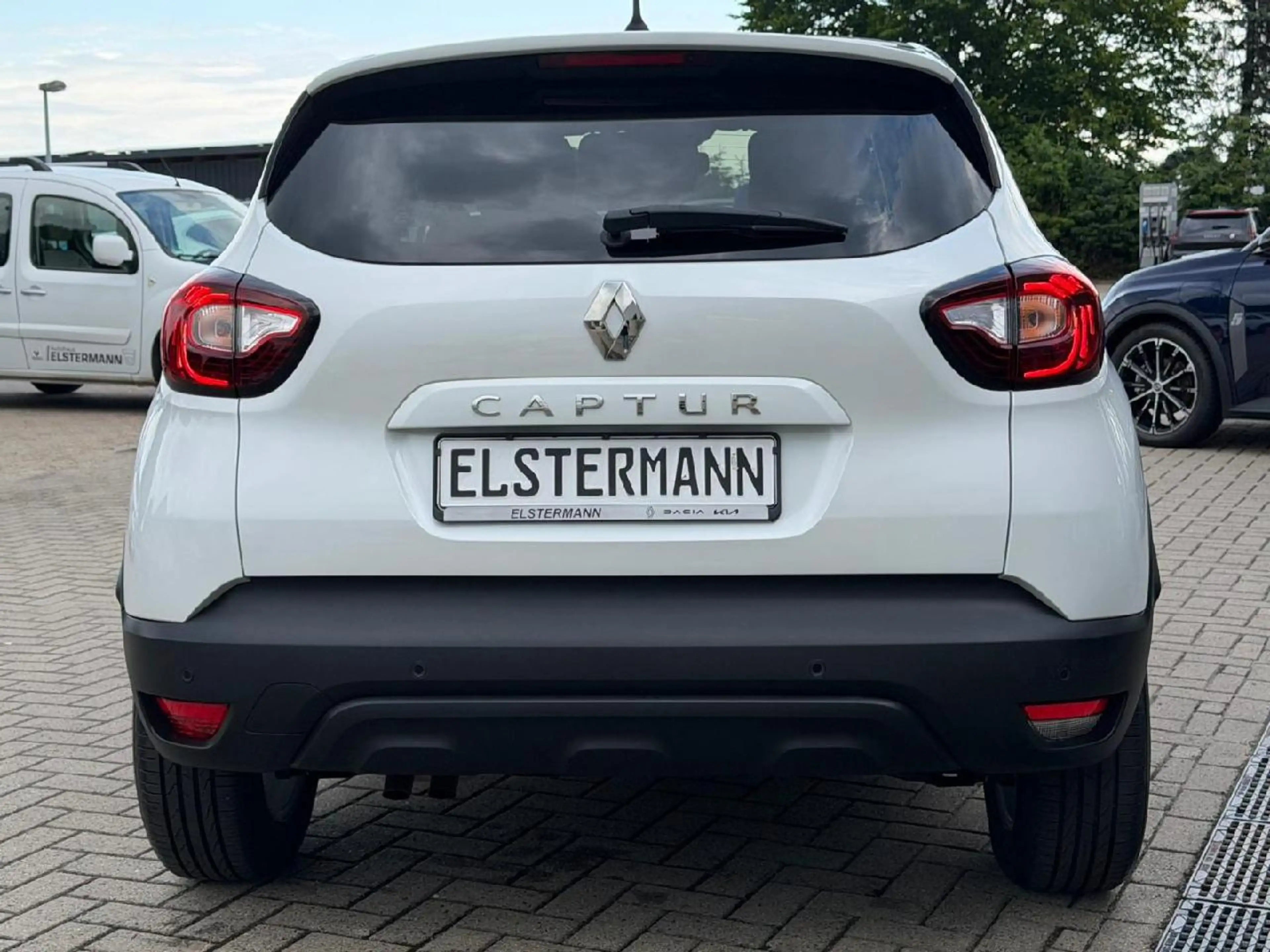Renault Captur TCe 130 Limited — photo 5