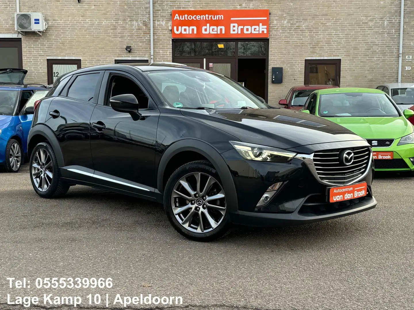 Mazda CX-3 2.0 SkyActiv-G 120 GT-M Navi Xenon Leder Head up D Noir - 2